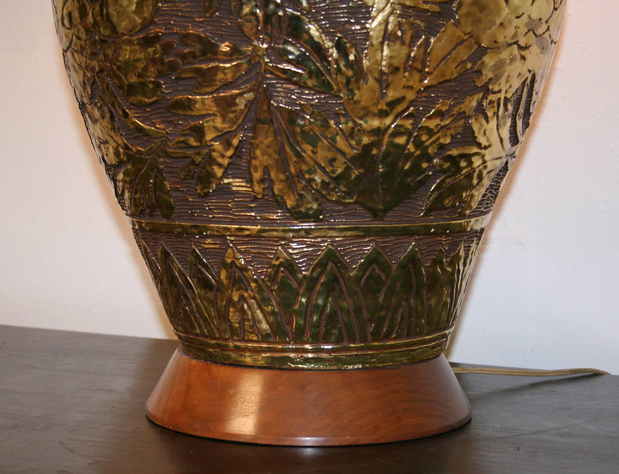 20th Century Large Mid-Century Modern Gold Glazed Incised Lamp For Sale