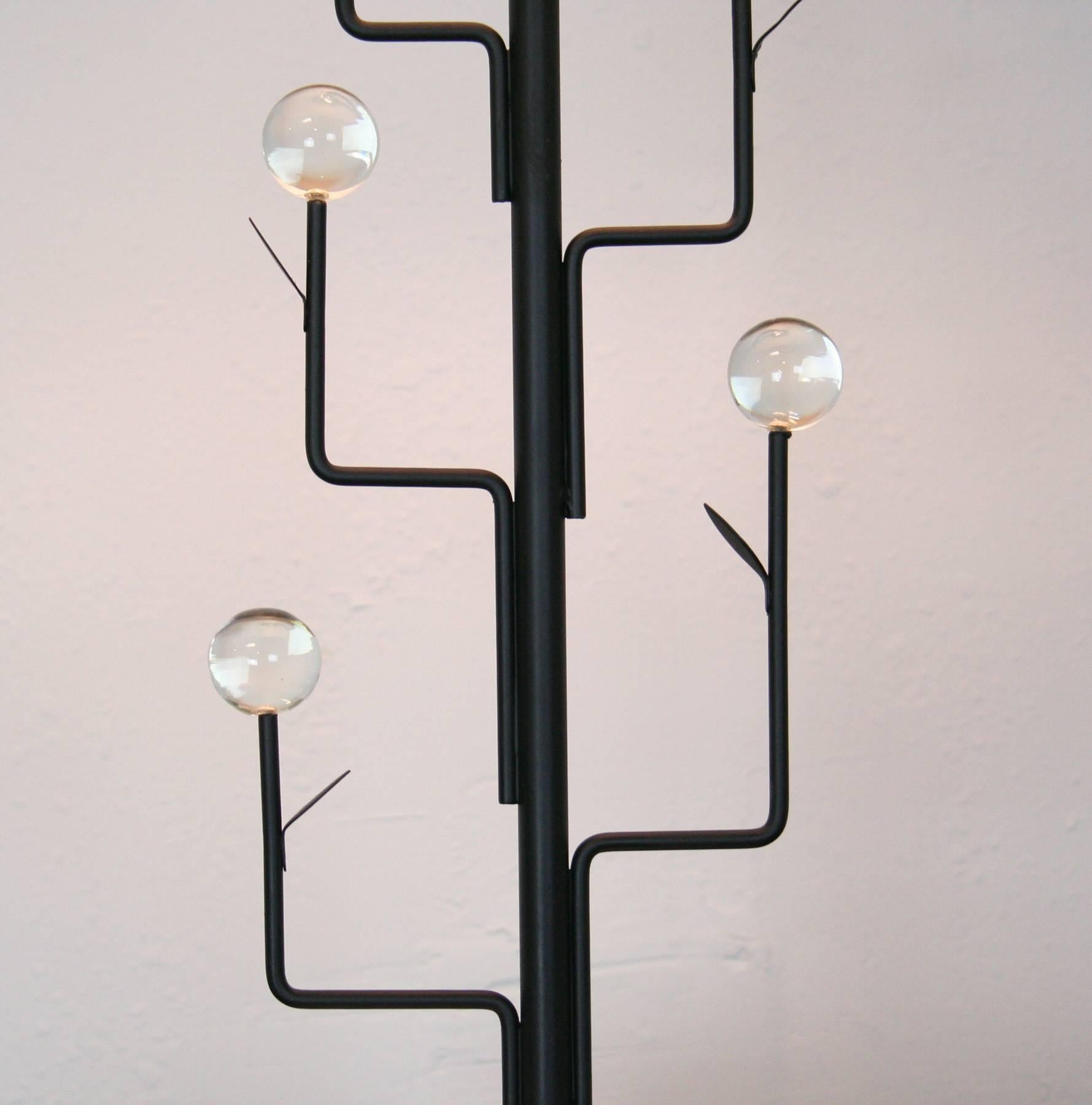 Mid-Century Modern Paire de lampes italiennes « Tree » en métal et verre, de style moderne du milieu du siècle dernier en vente