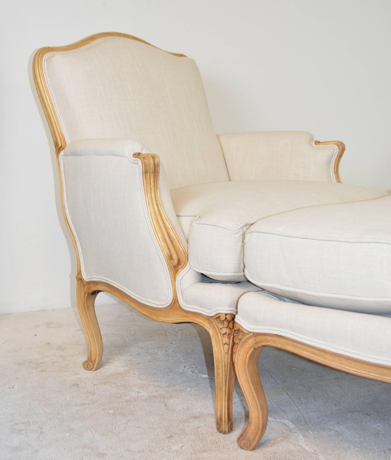 Late 19th Century French Louis XV Duchesse Brisee In Good Condition In Palm Springs, CA