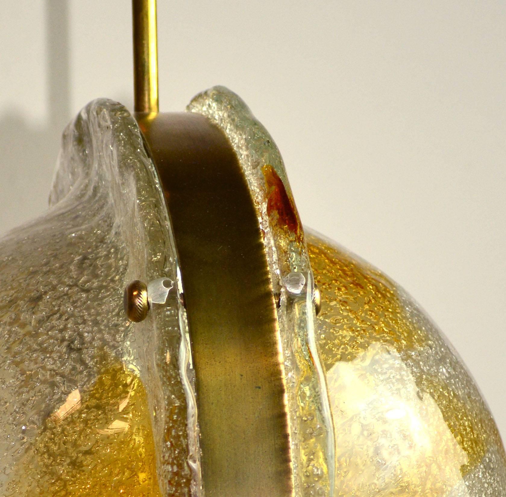 Lampe à suspension globe «llipop » Mazzega Bon état - En vente à Palm Springs, CA