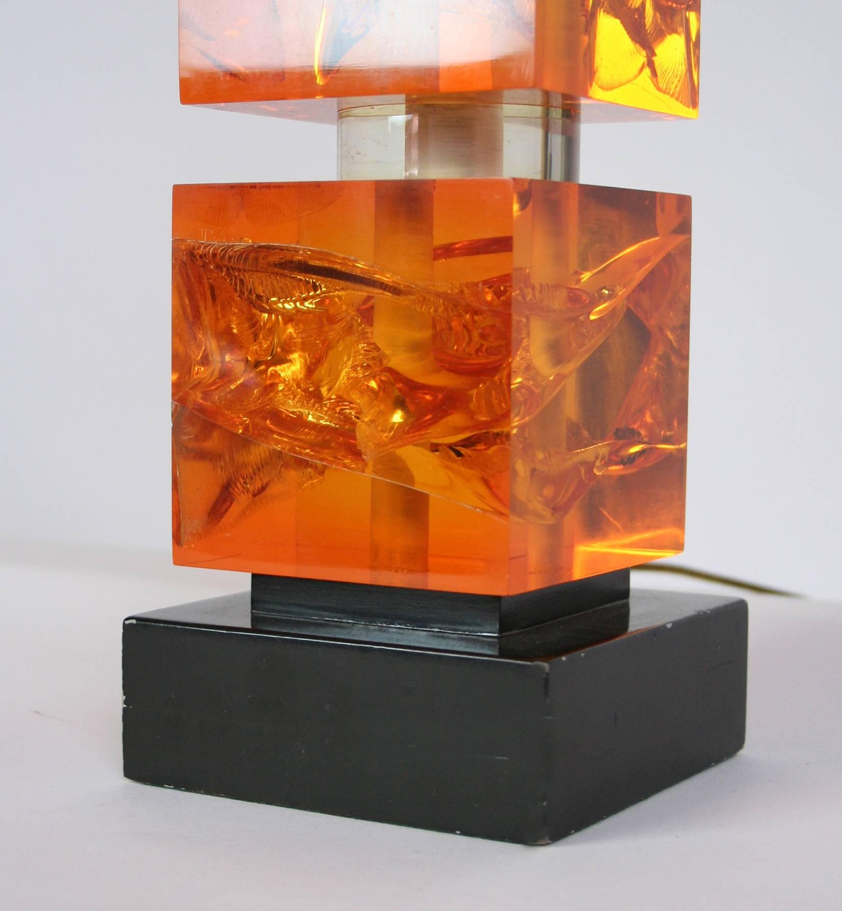1970s French Fractal Resin Lamp In Good Condition For Sale In Palm Springs, CA