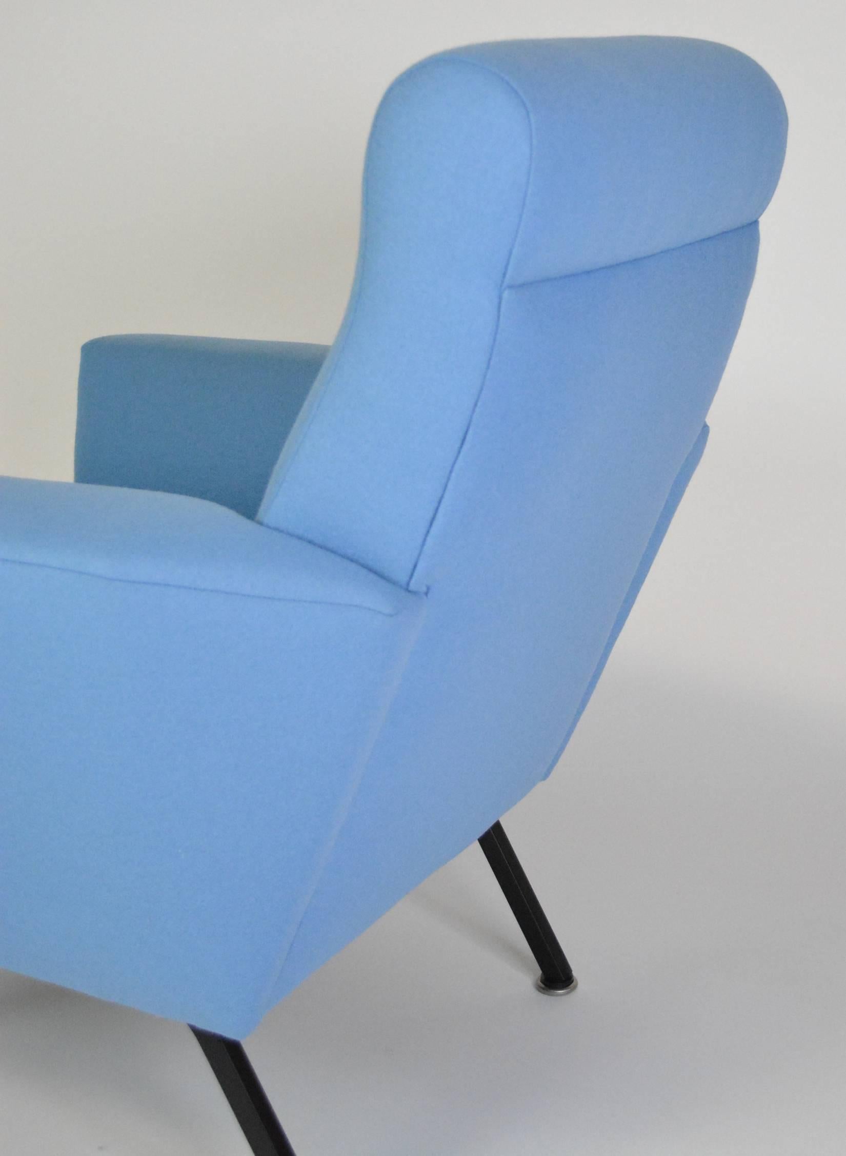 Mid-Century Modern Italian Lounge Chair 1