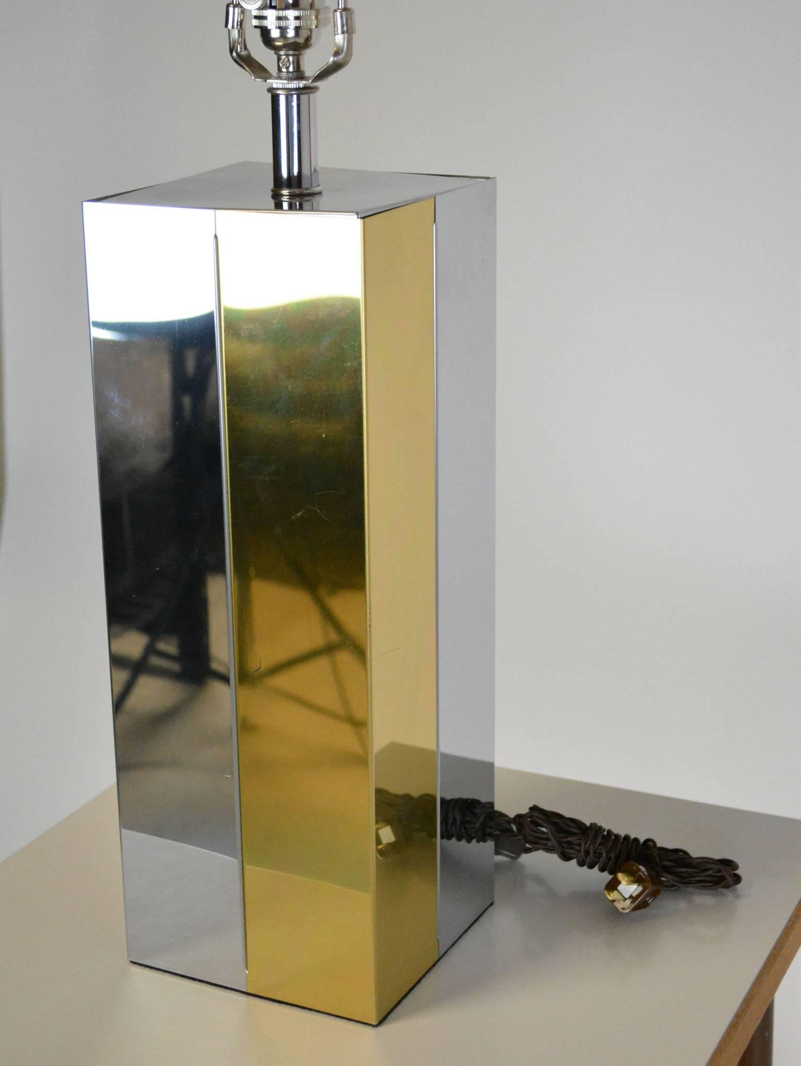 20th Century Mid-Century Modern Chrome and Brass Lamp For Sale