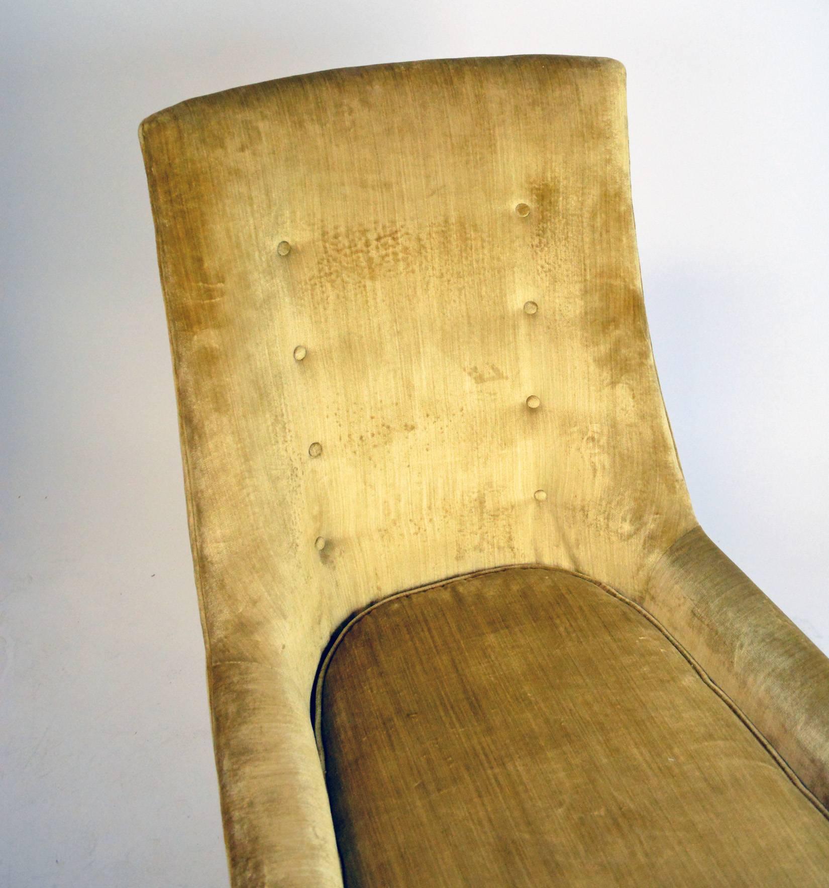 20th Century Pair of Hollywood Regency Lounge Chairs For Sale