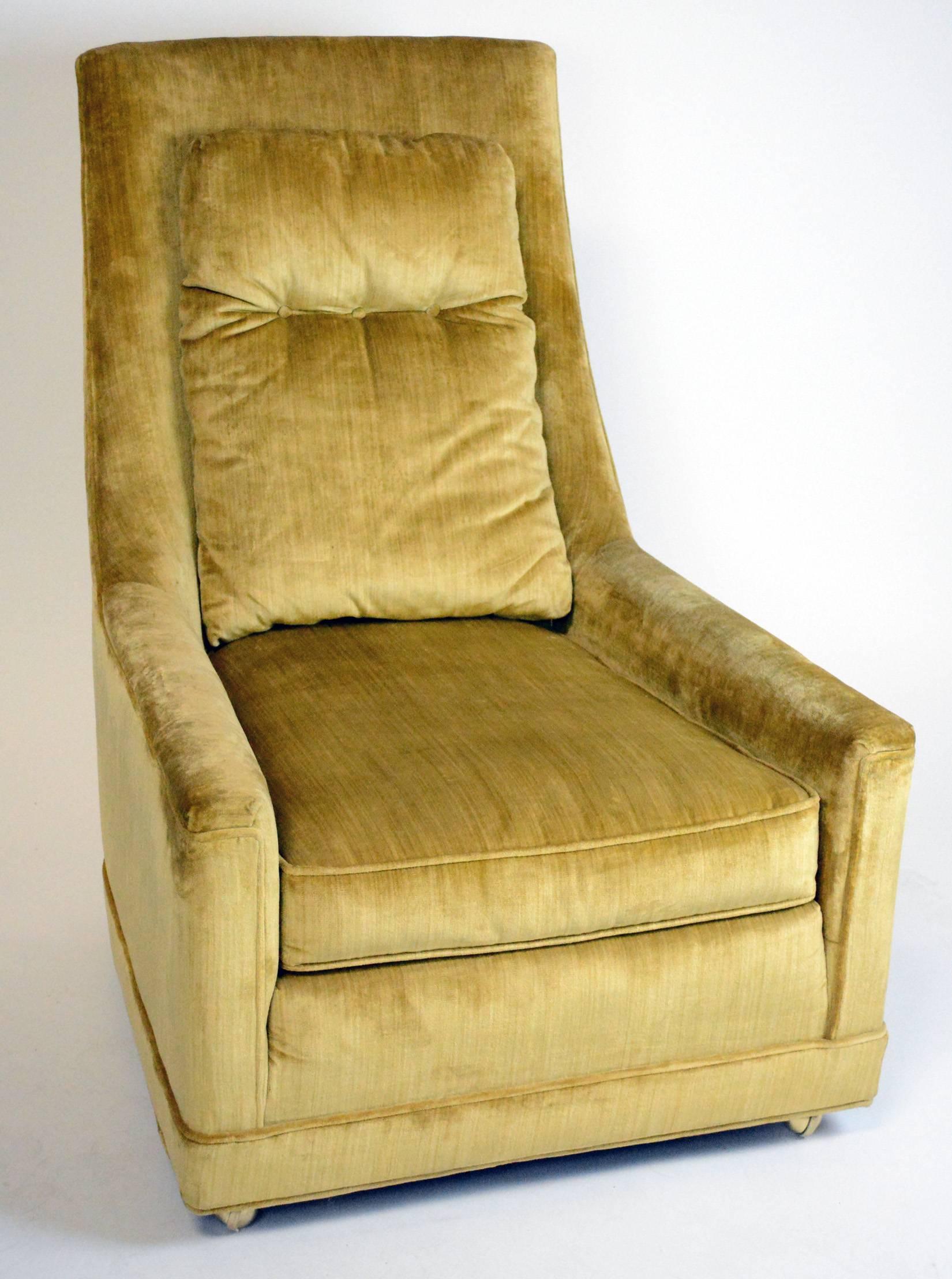Pair of Hollywood Regency Lounge Chairs For Sale 1