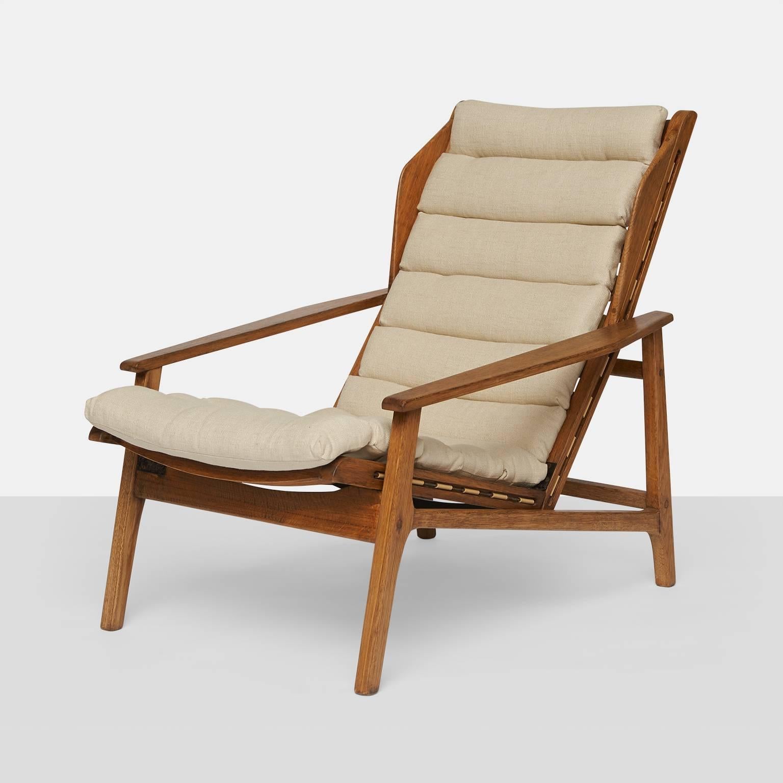 Modern Pair of Gio Ponti Lounge Chairs