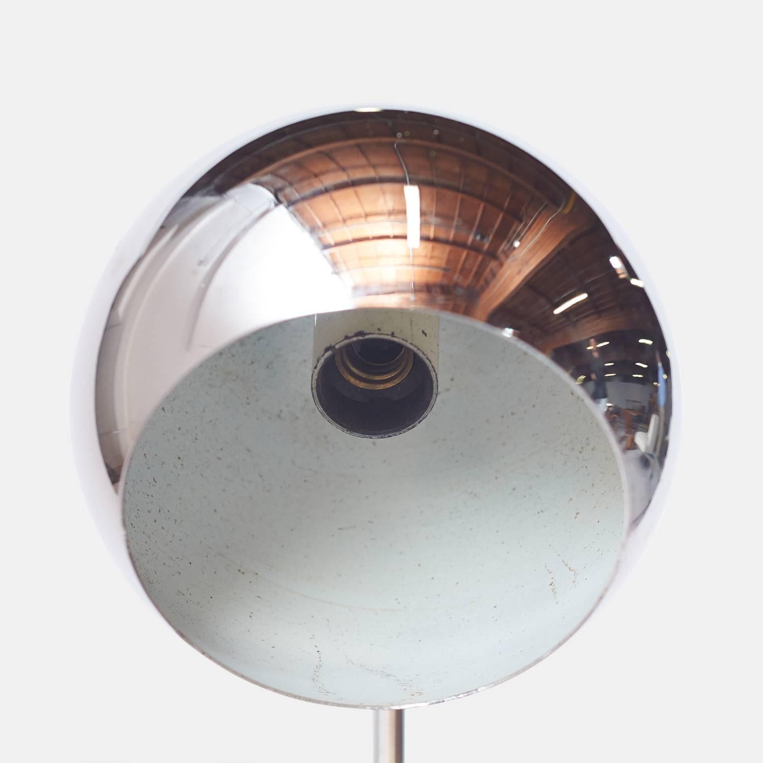 Reggiani Chrome Table Lamp In Good Condition In San Francisco, CA