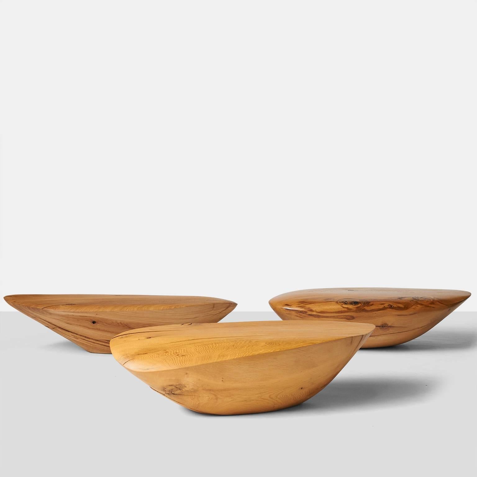 Chêne Table « Pebble » de Kaspar Hamacher de taille moyenne