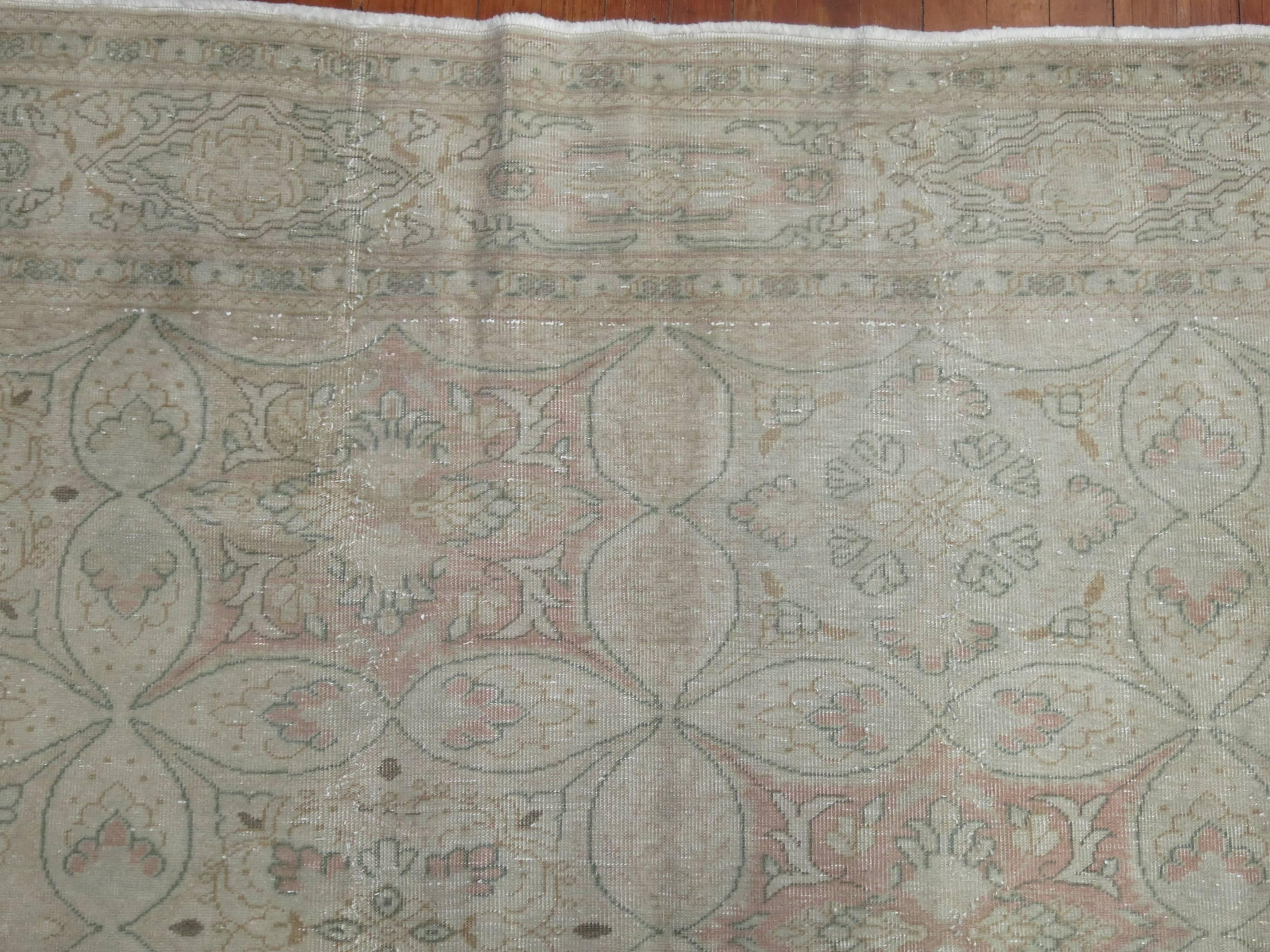 Antique Turkish Sivas Room Size Carpet In Fair Condition For Sale In New York, NY
