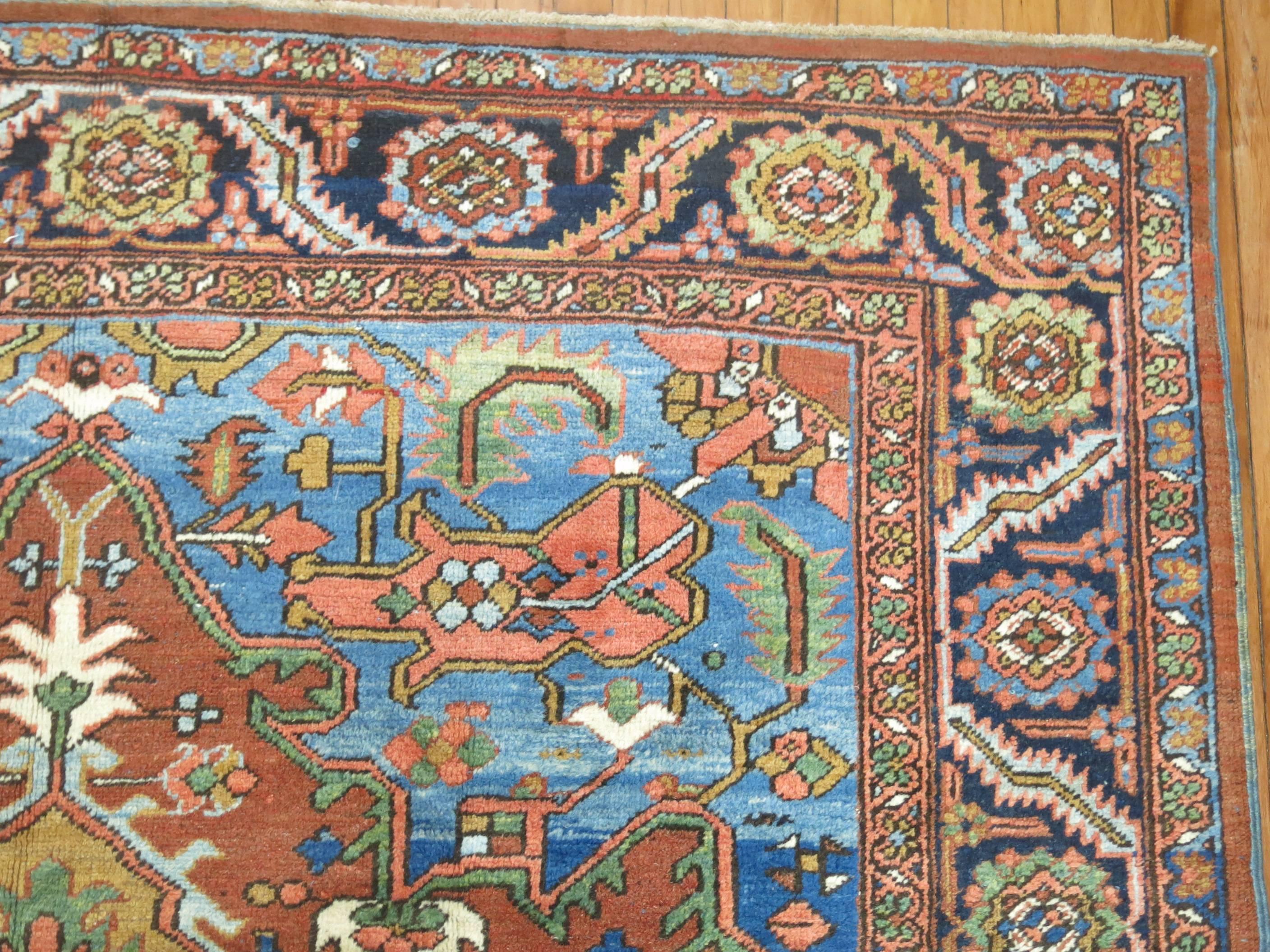 Antique Persian Heriz Green Medallion Carpet In Good Condition In New York, NY