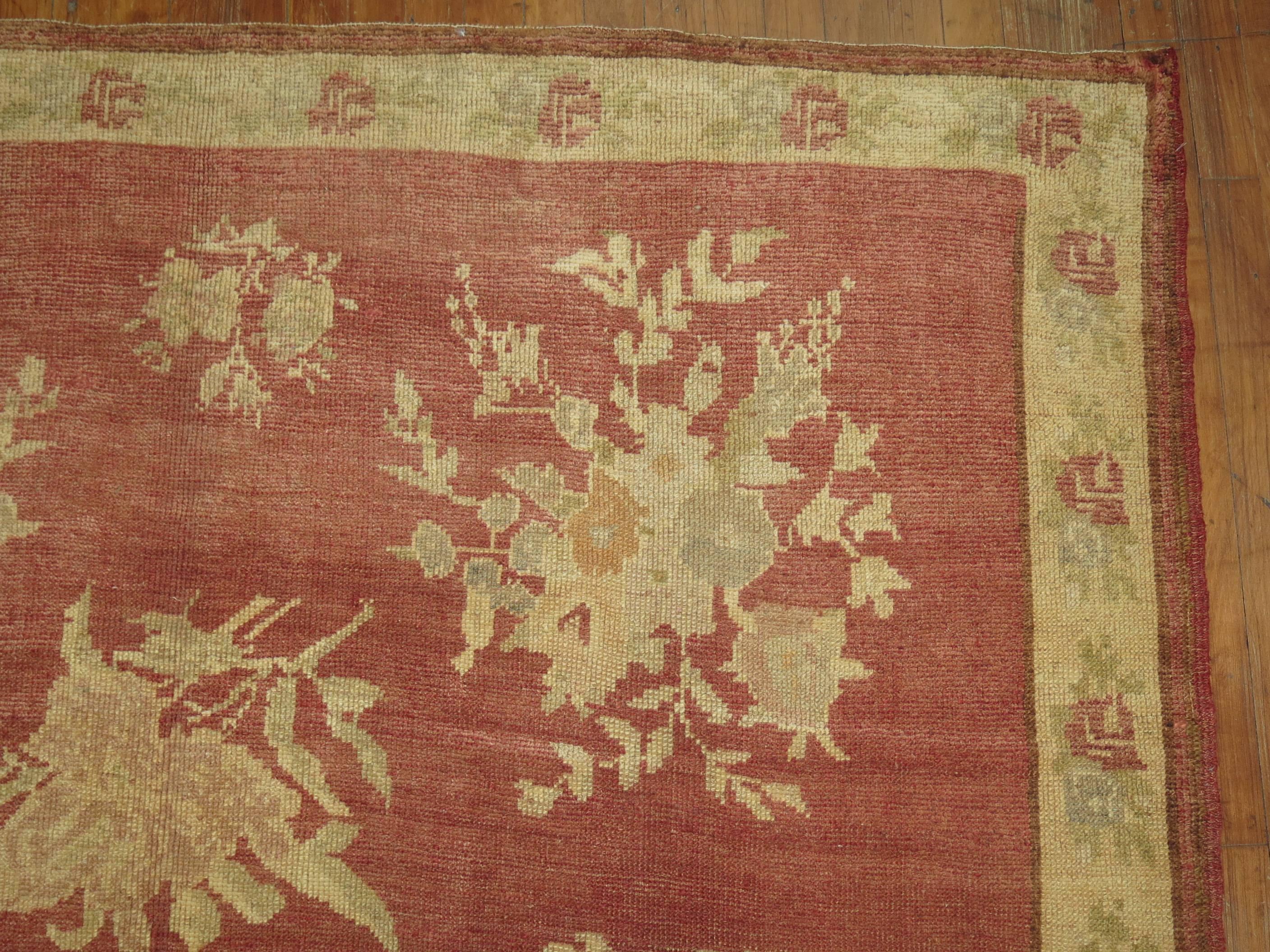 Türkischer bessarabisch inspirierter Teppich in Galeriengröße, Galeriegröße im Angebot 1