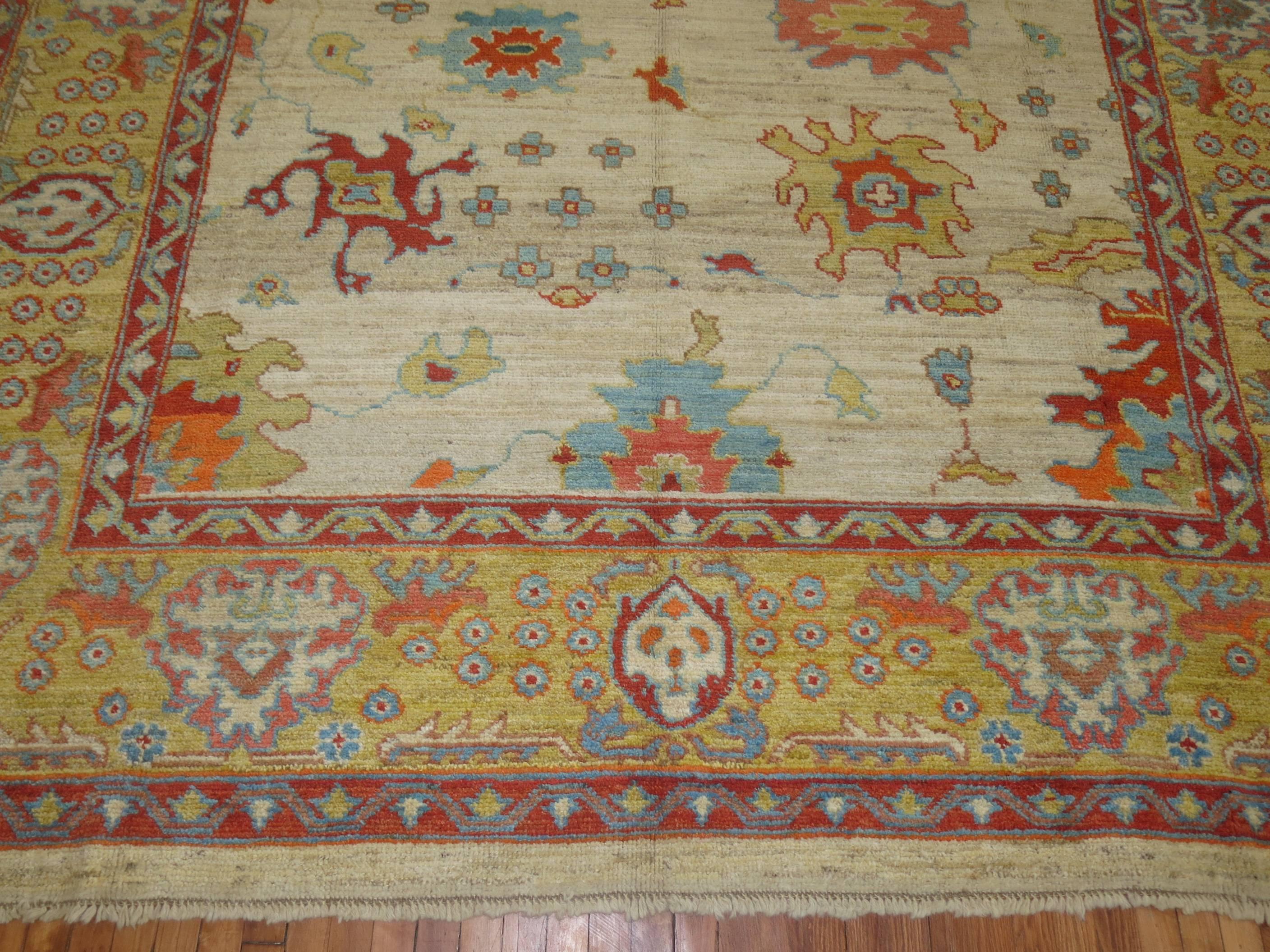 Vintage Inspired Oushak Carpet In Excellent Condition For Sale In New York, NY