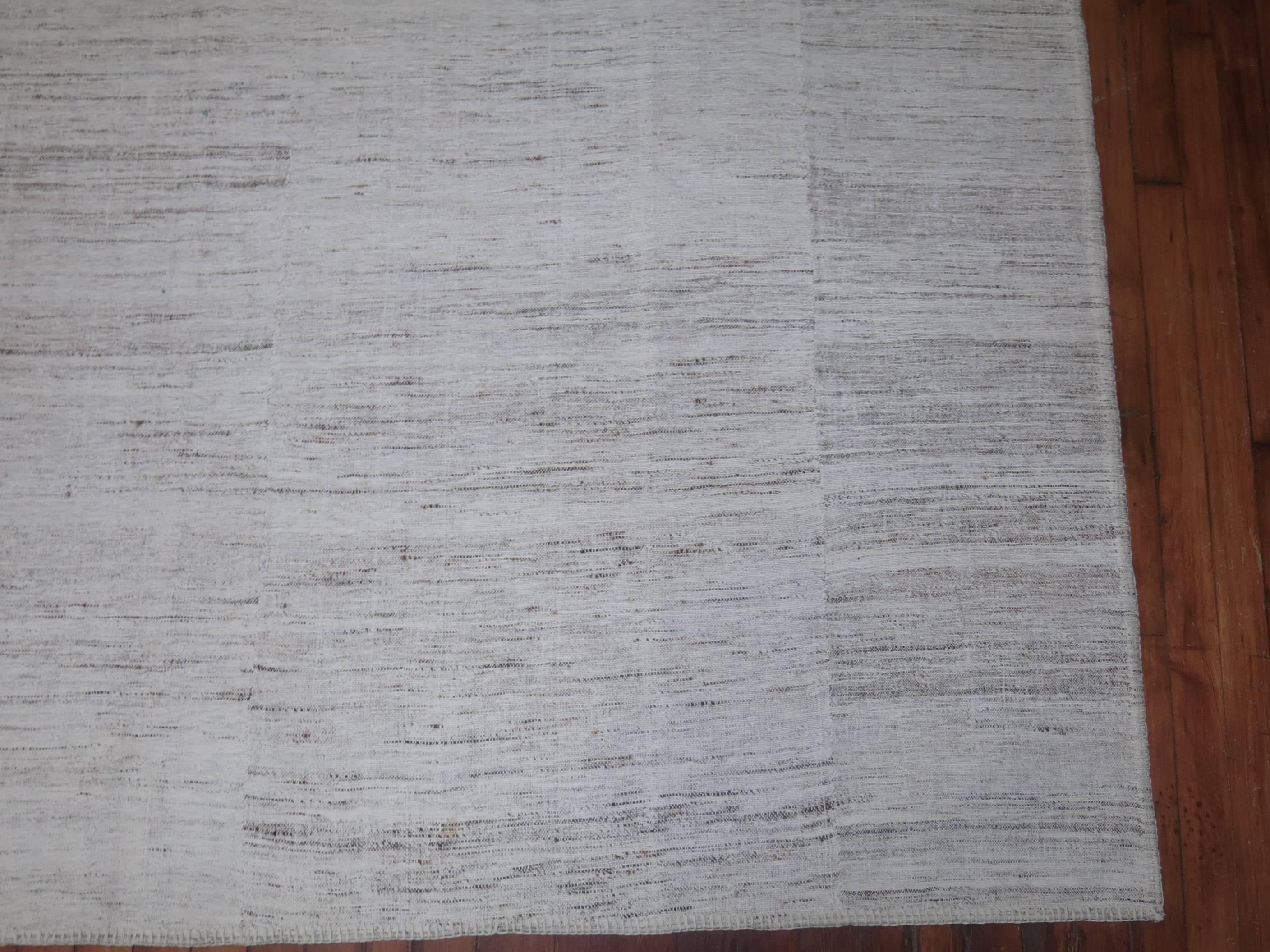 Contemporary White Modern Textured Persian Kilim For Sale