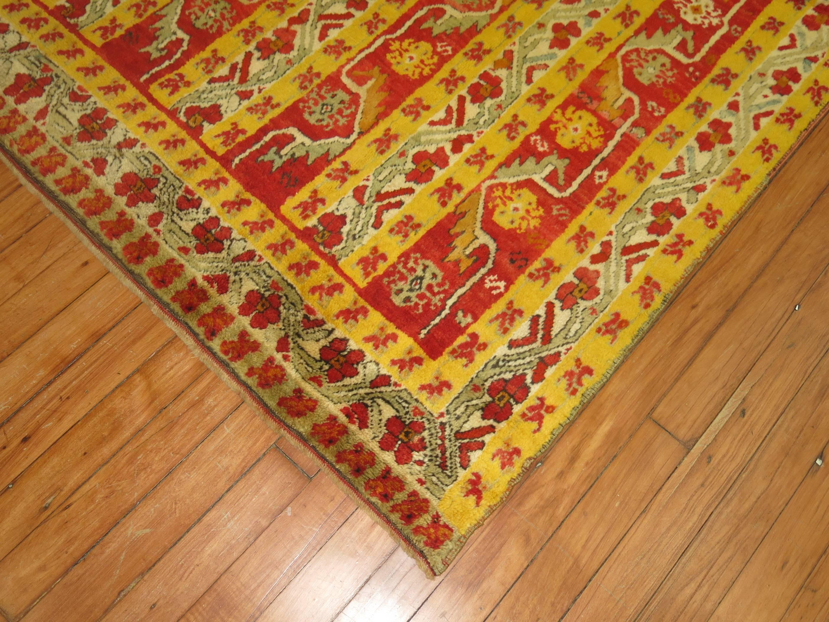 Antique Turkish Melas Rug In Excellent Condition For Sale In New York, NY