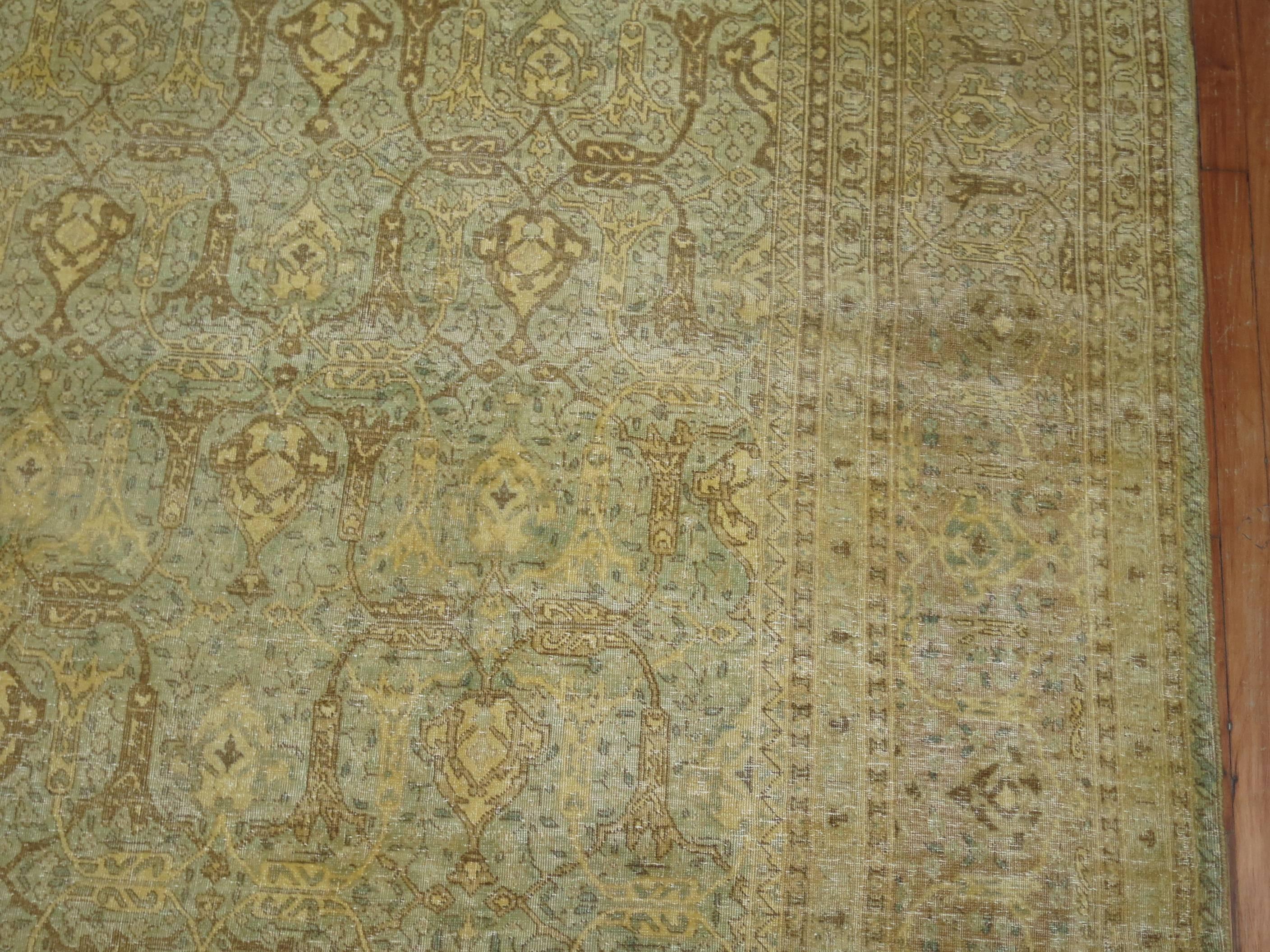 Antique Persian Isfahan Carpet For Sale 3