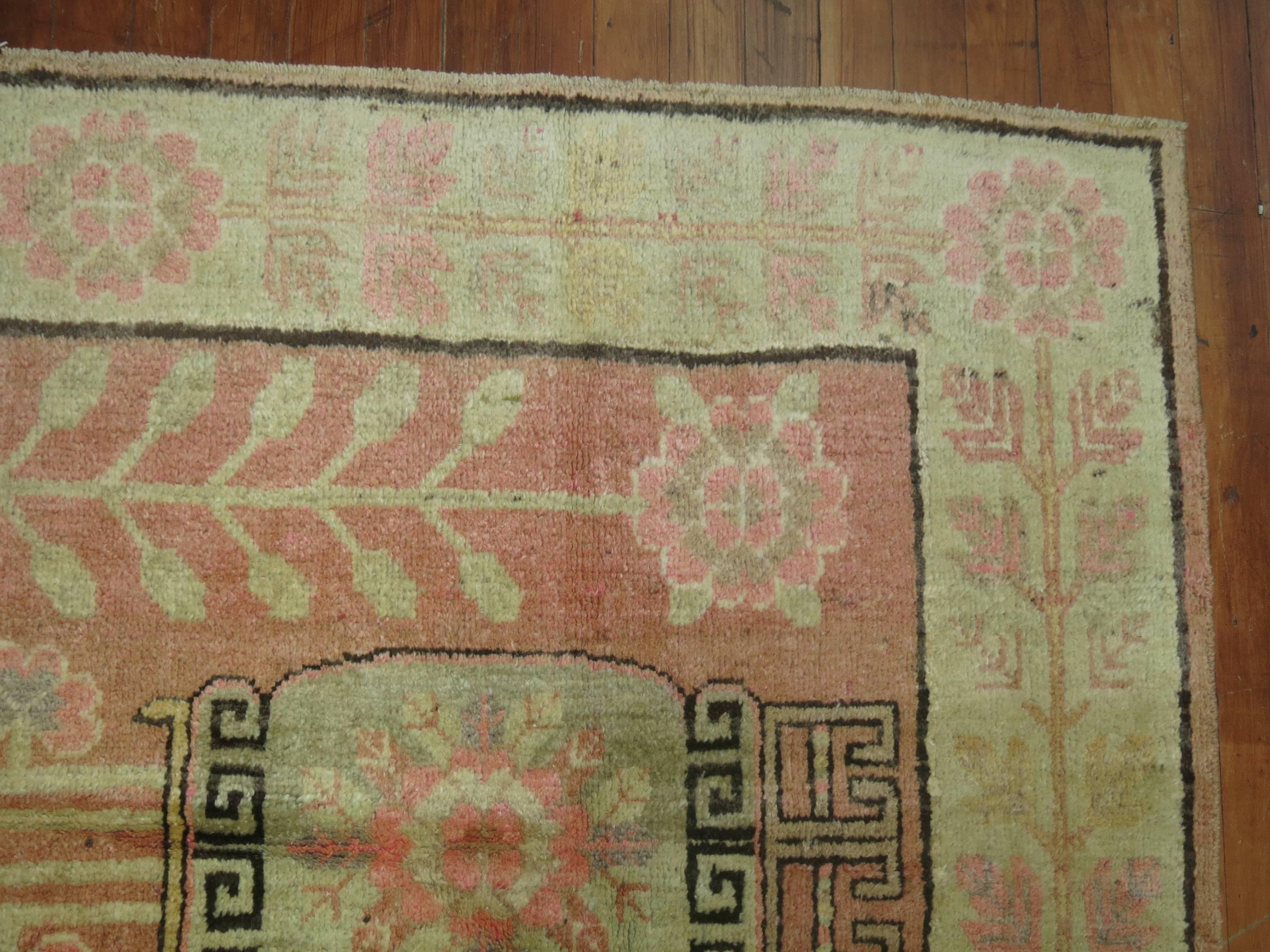 Rosa Samarkand Khotan-Teppich (Wolle) im Angebot