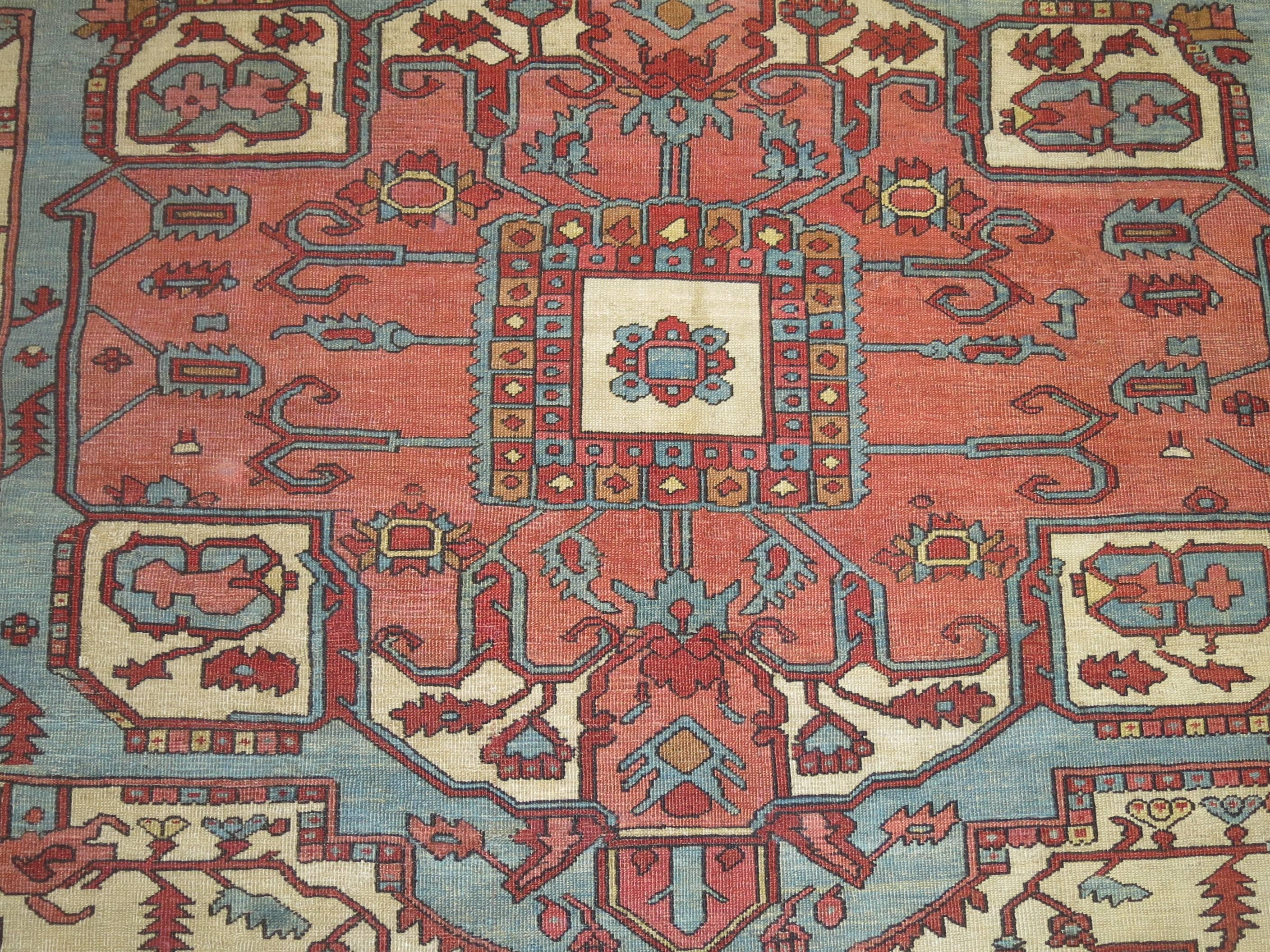Square Ivory Pink Rust Antique Persian Serapi Carpet 7