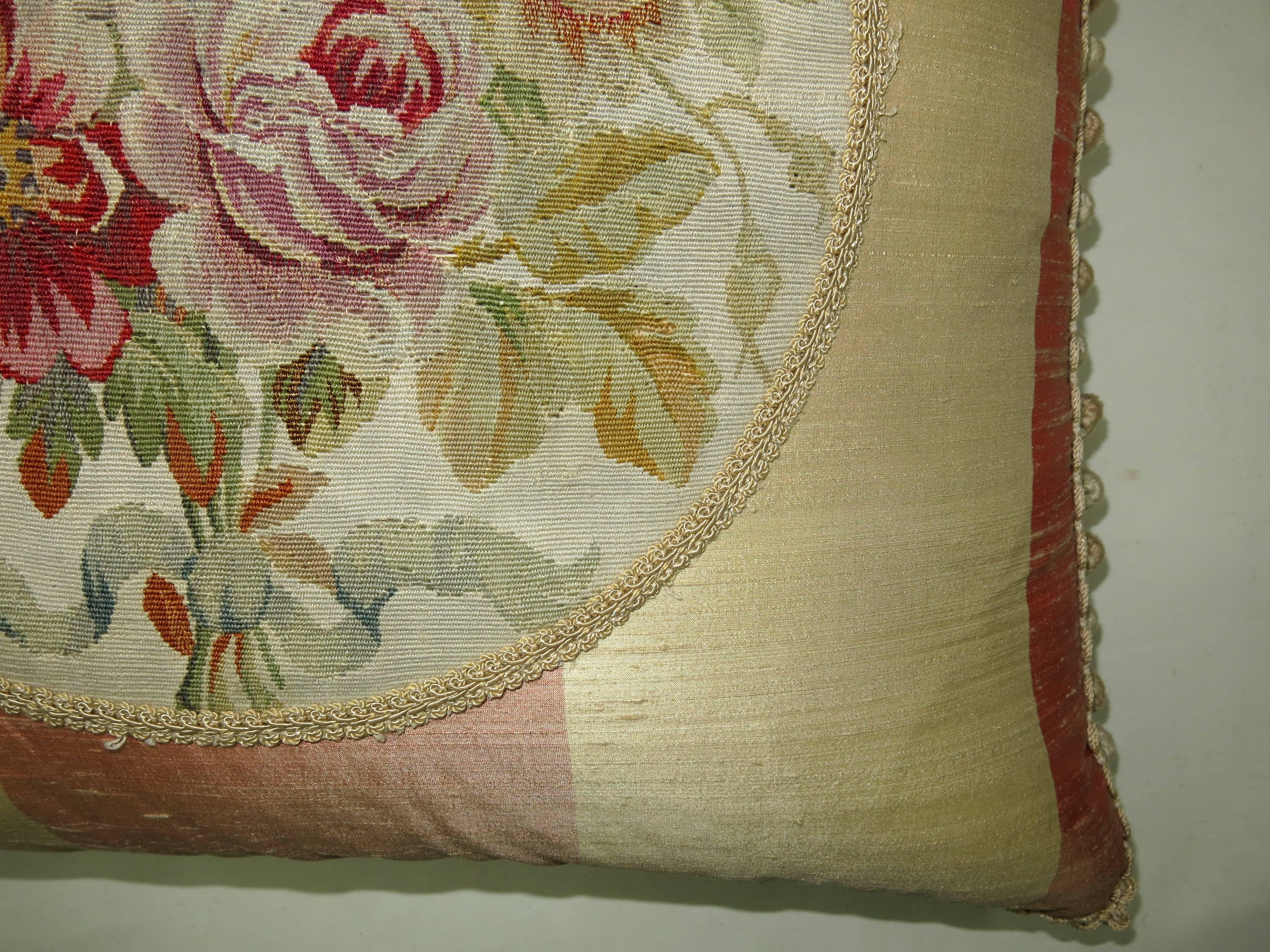 Louis XVI Pair of 18th Century French Aubusson Pillows