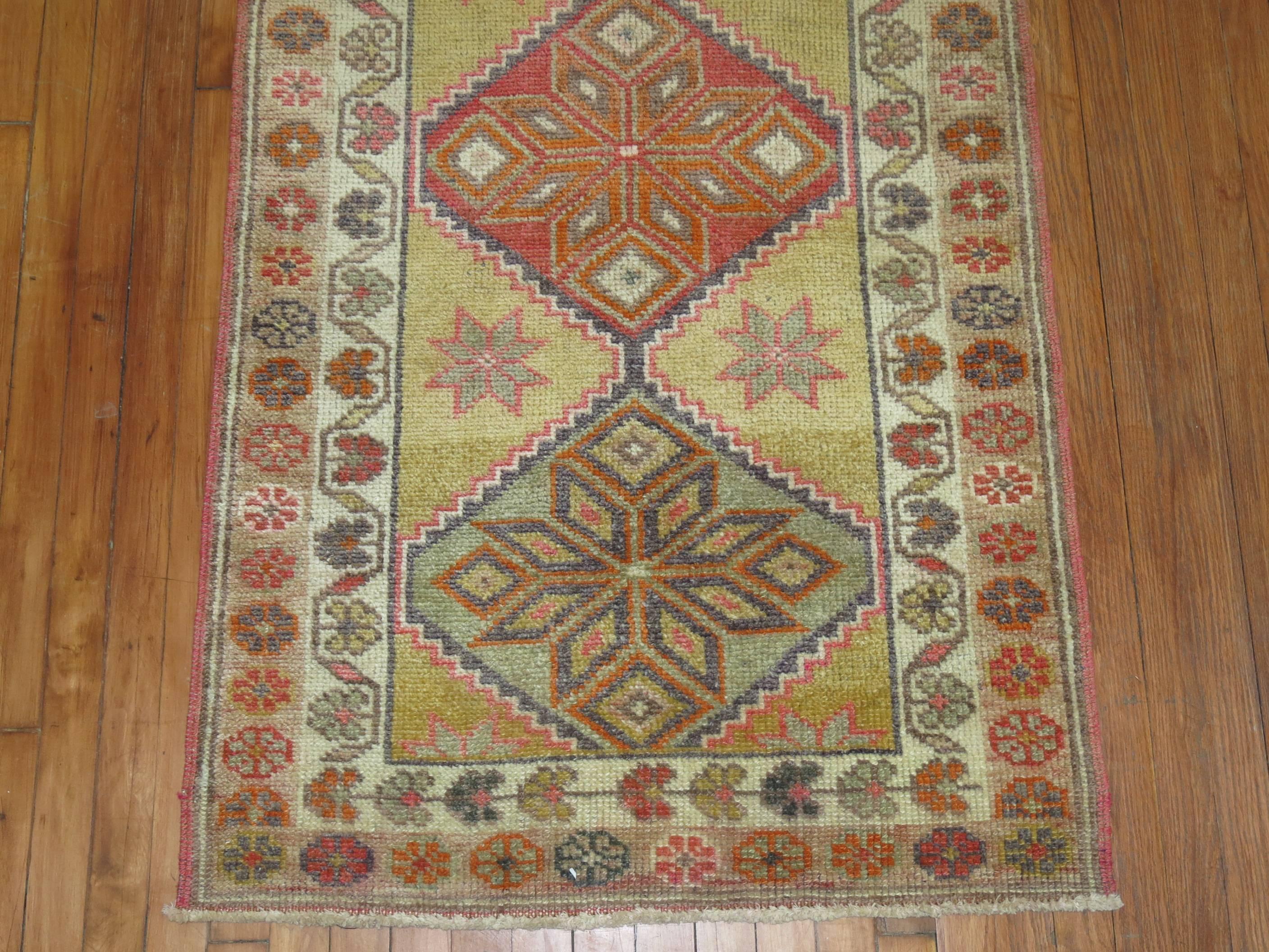 Yellow Green Vintage 20th Century Decorative Turkish Anatolian Turkish Runner In Good Condition For Sale In New York, NY