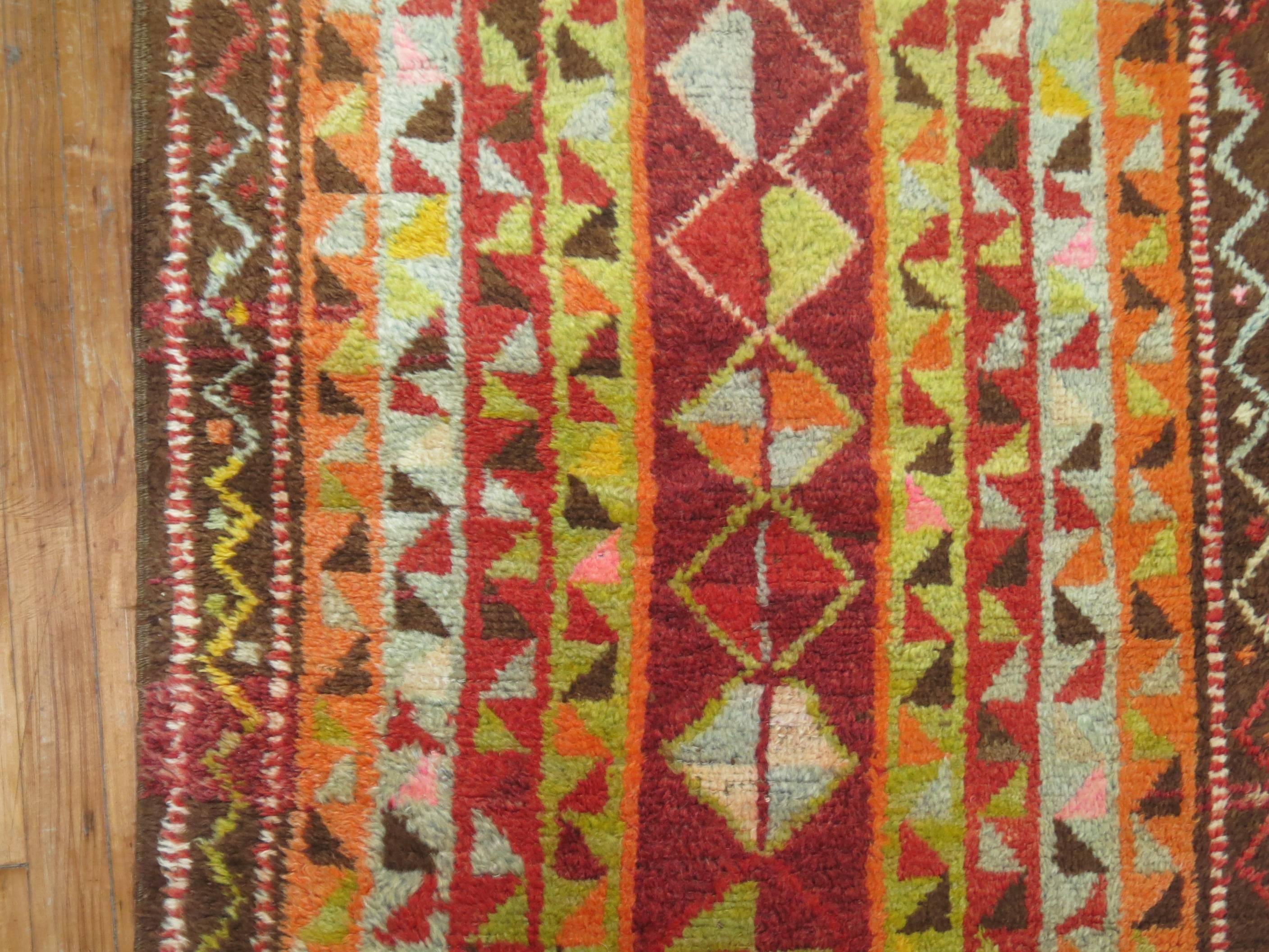 Bohemian Abstract Turkish Tulu Runner In Good Condition For Sale In New York, NY
