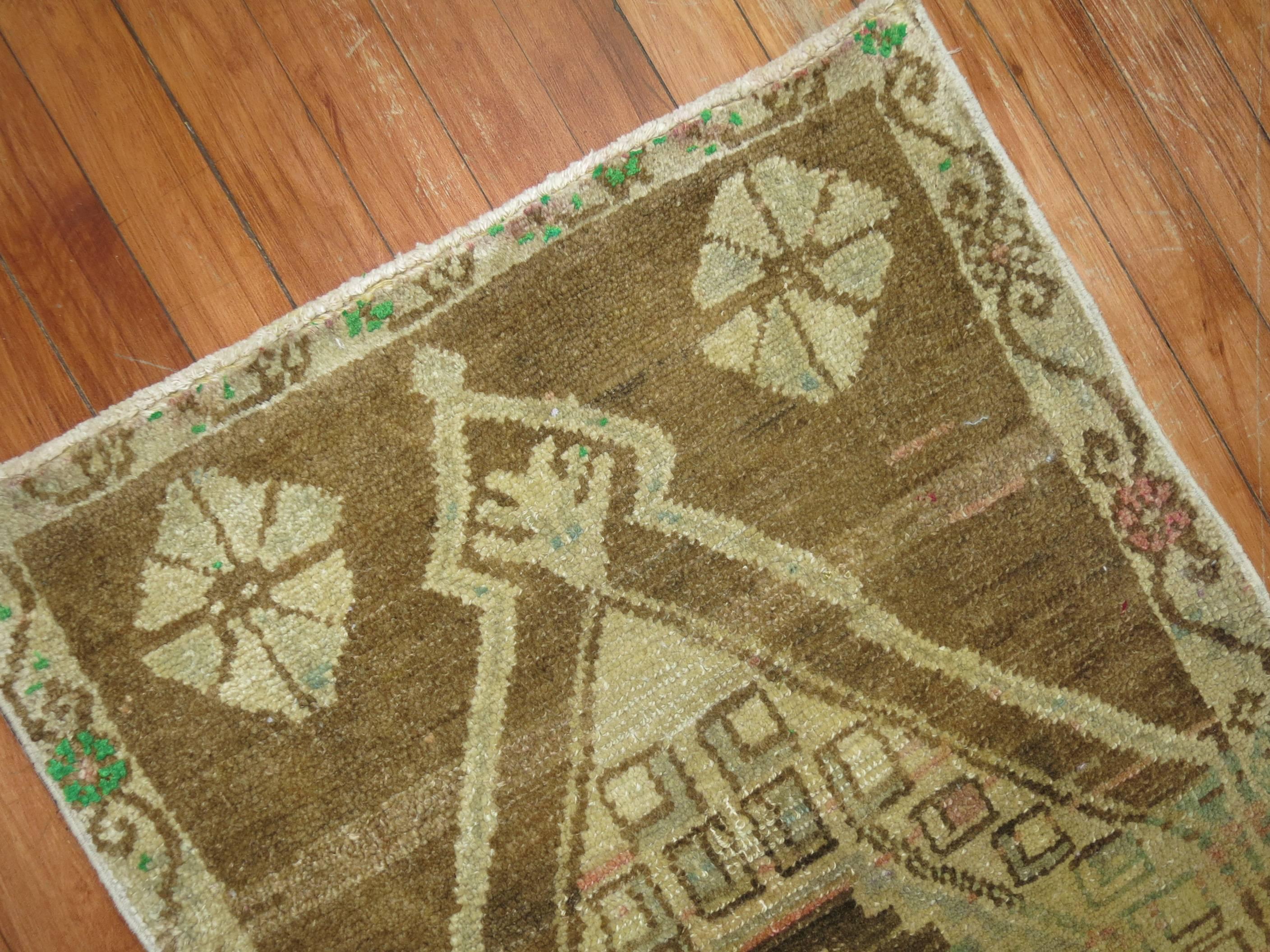 Vintage Anatolian Mat Size Rug In Good Condition In New York, NY