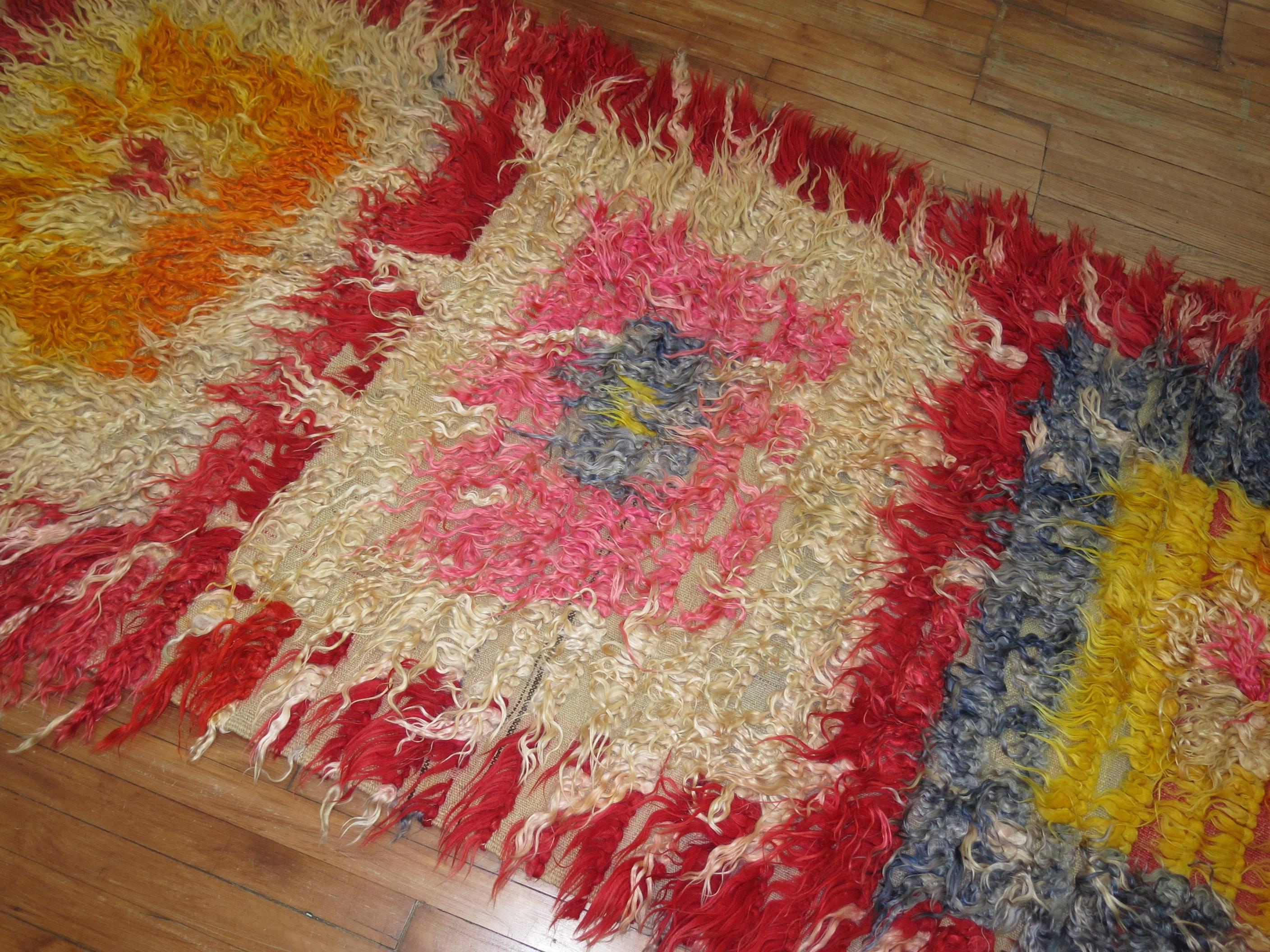 Wilder türkischer Flotaki Tulu Shag Teppich aus Wildleder in leuchtenden, strukturierten Farben (Türkisch) im Angebot