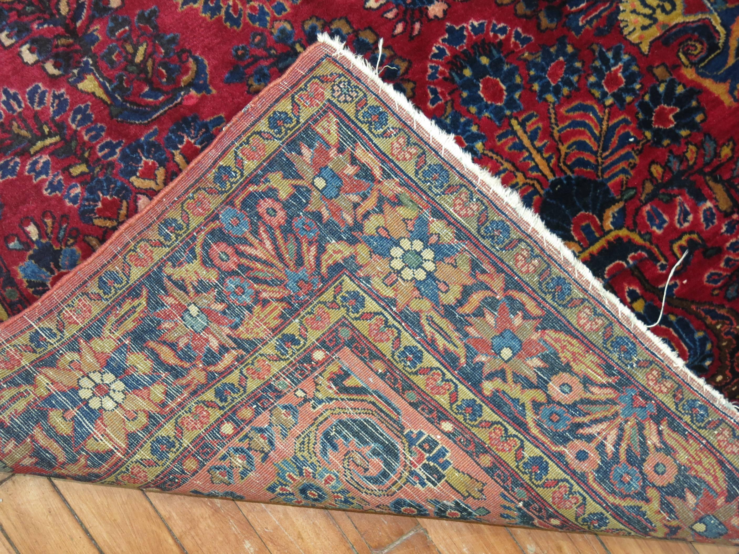 Antique Persian Sarouk Rug In Excellent Condition In New York, NY