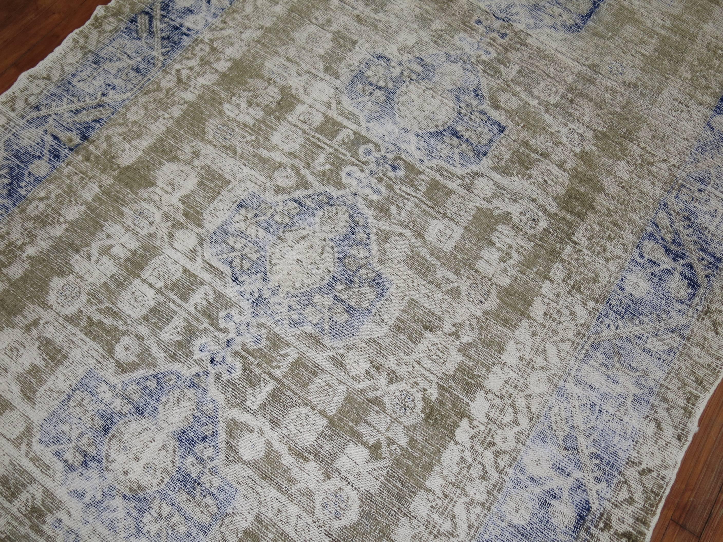 Wool Shabby Chic Turkish Gallery Rug For Sale