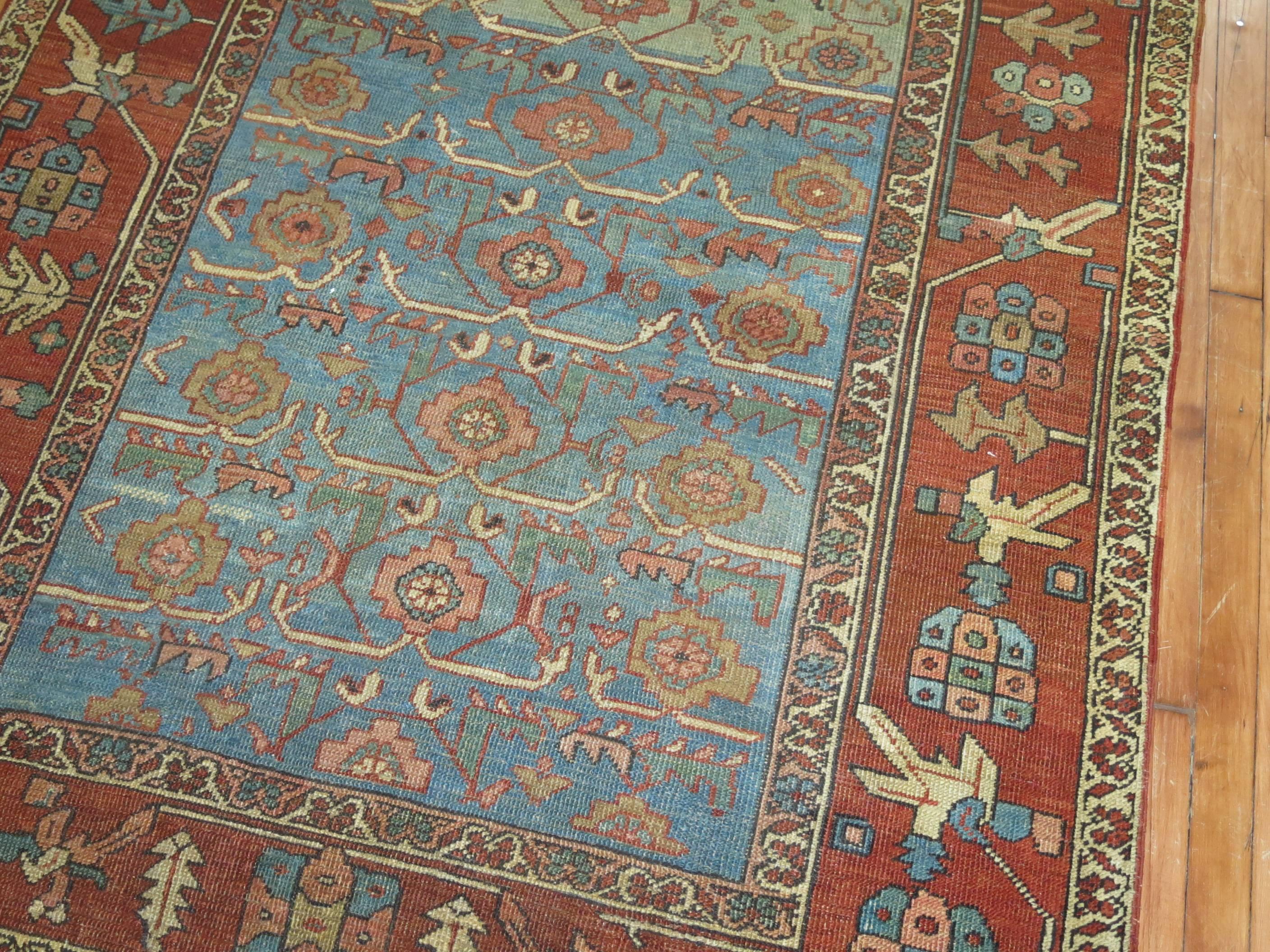 Antique Persian Heriz Rug In Excellent Condition In New York, NY