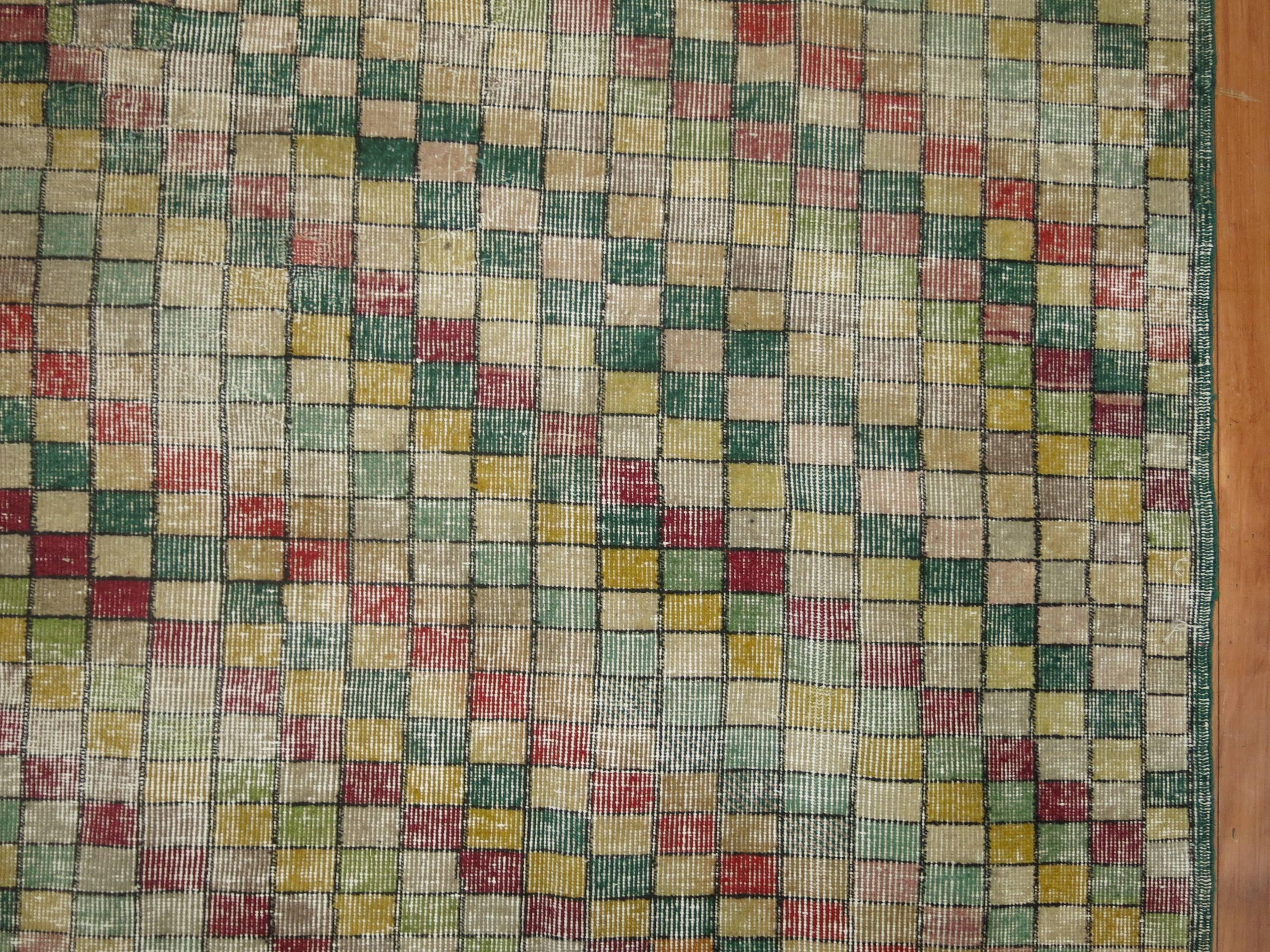teppich schachbrettmuster grün