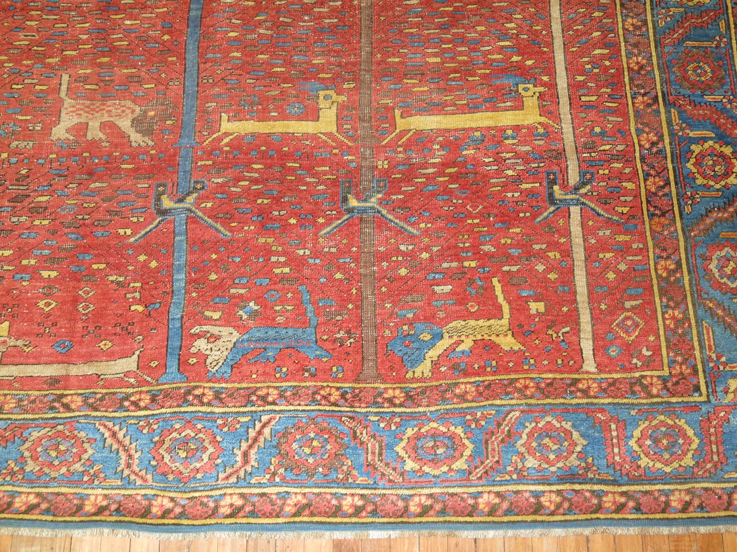 Pictorial Bakshaish Animal Motif Rug, Northwest Persia For Sale 1