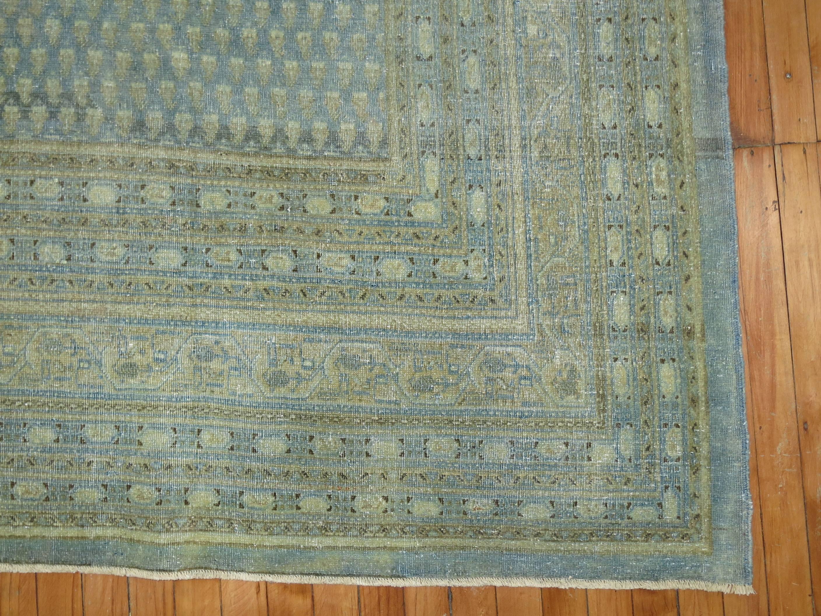 Aqua Blue Persian Seraband Antique Rug In Excellent Condition In New York, NY