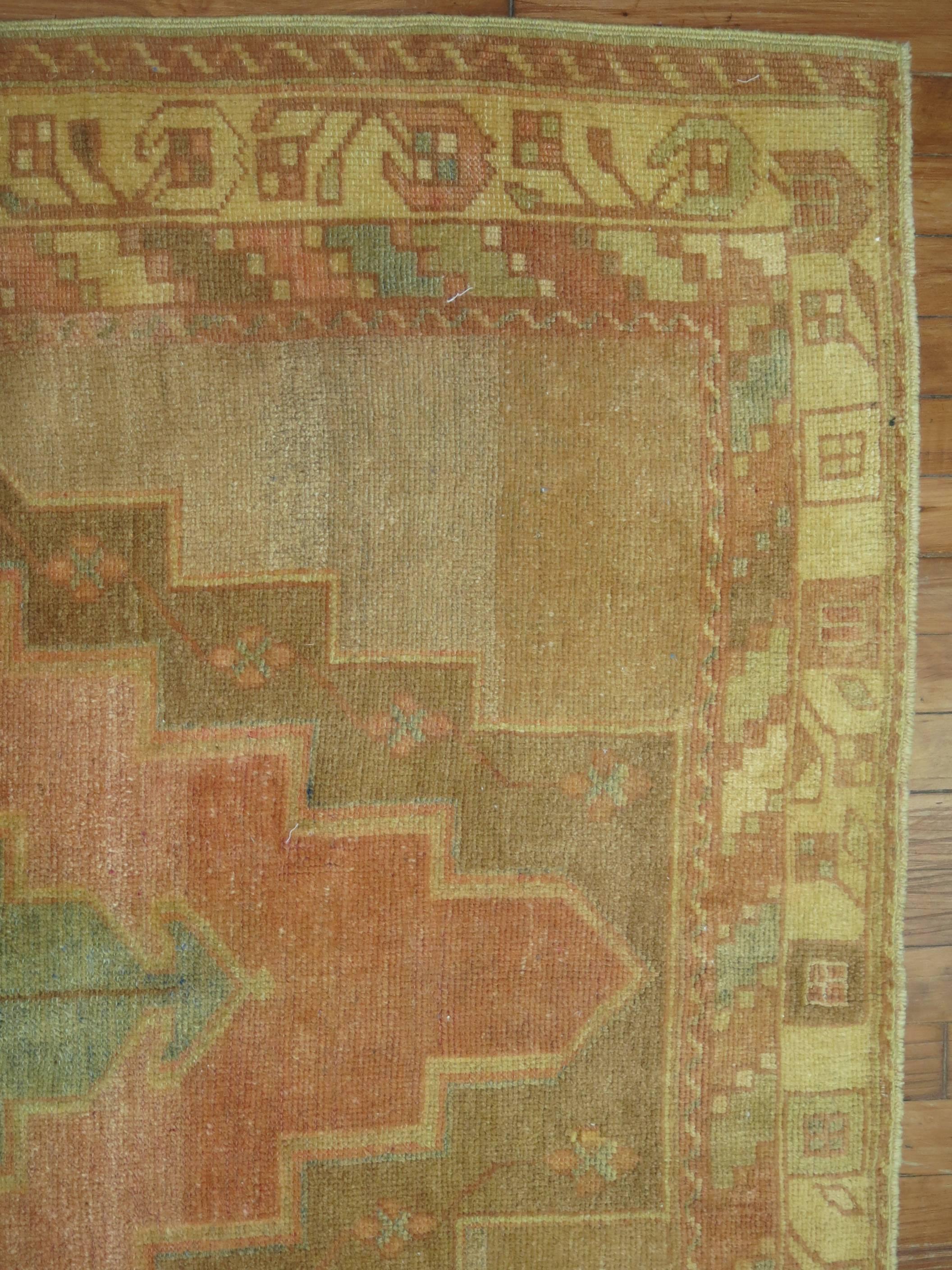 One of a kind vintage Turkish Oushak rug in subtle mellow colors.

Measures: 4'4