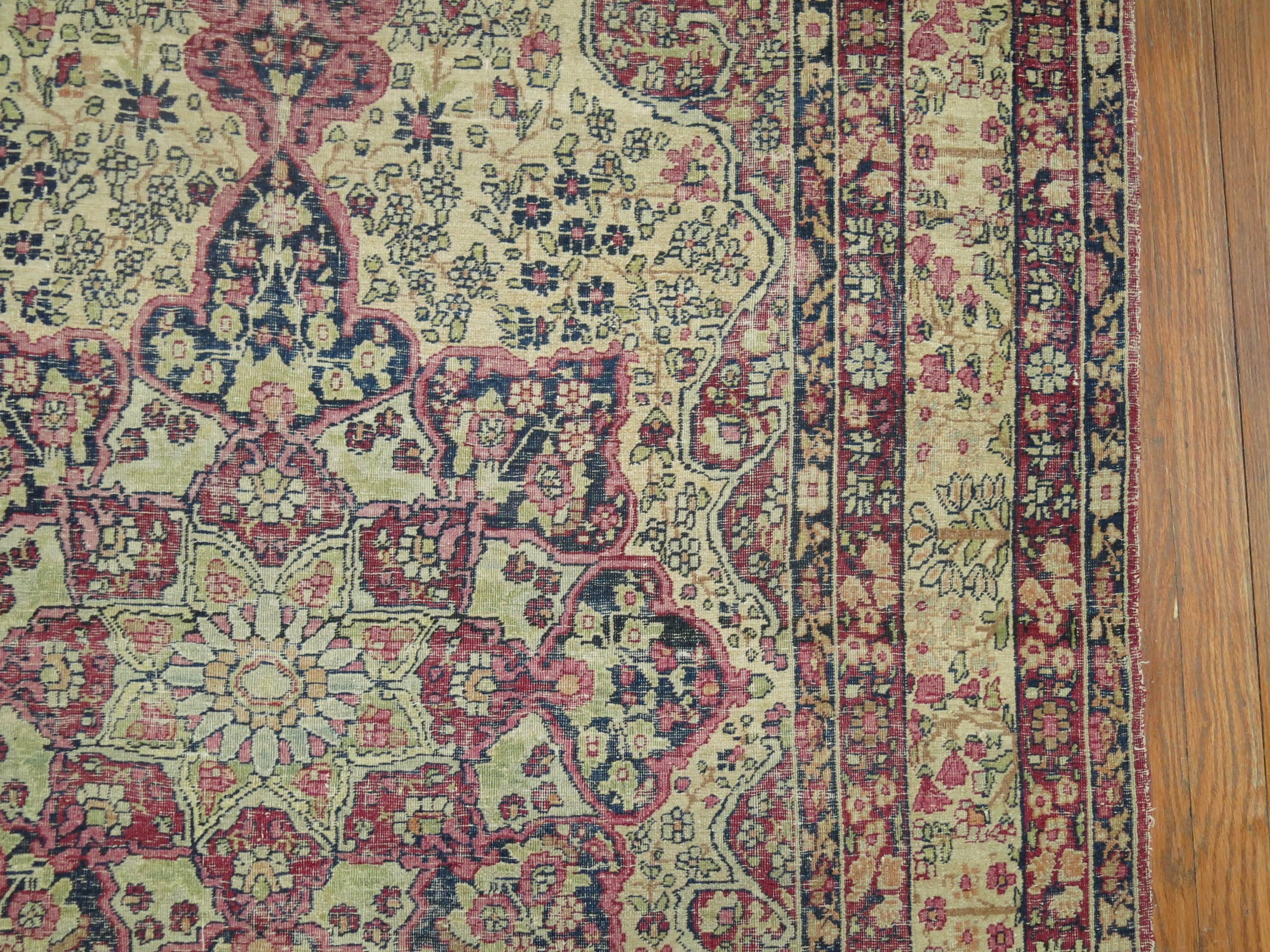 Highly decorative 19th century Persian Lavar Kermanshah rug.

4' x 6'4''