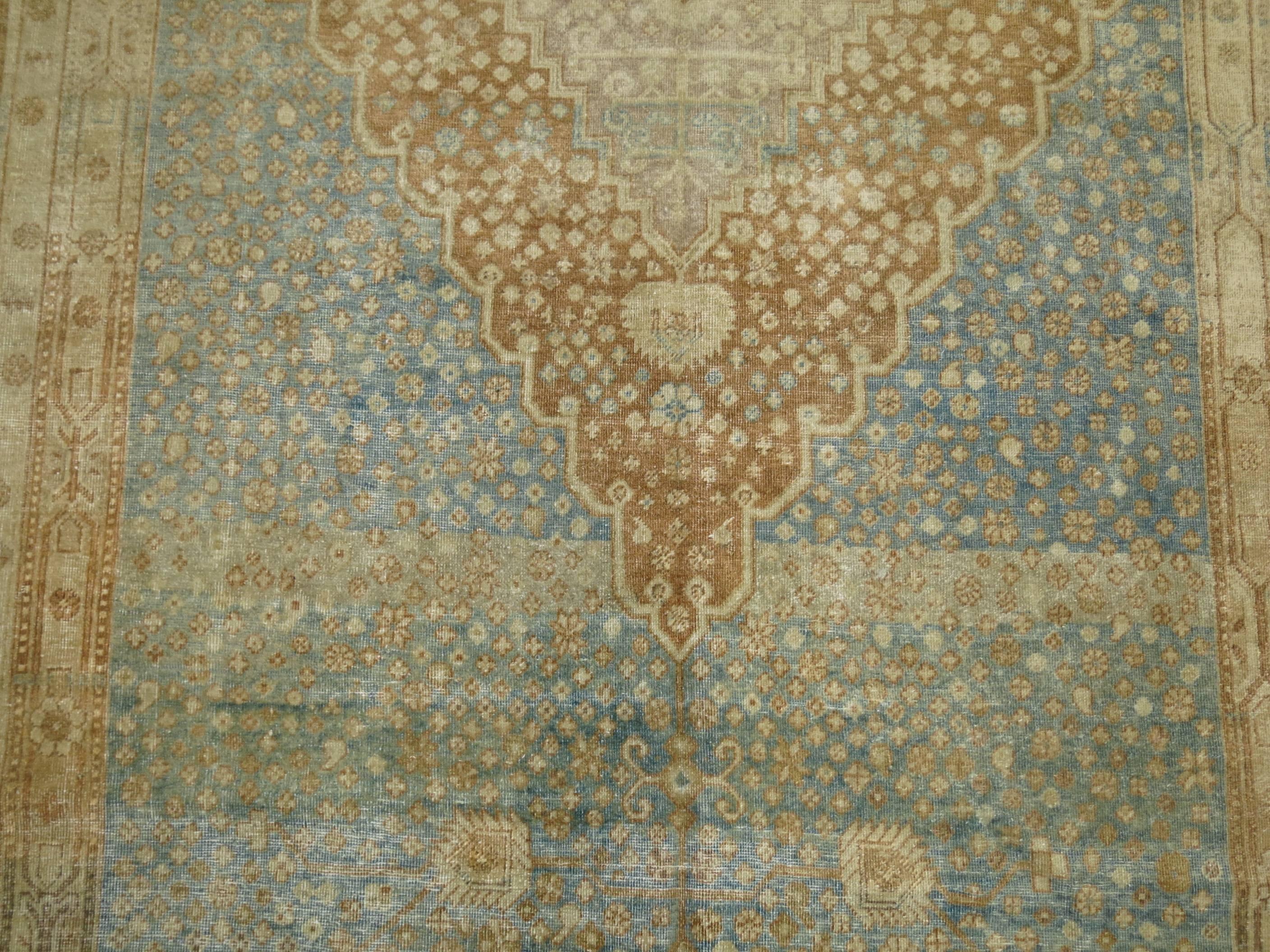 Turkestan oriental Tapis de galerie antique Khotan en vente