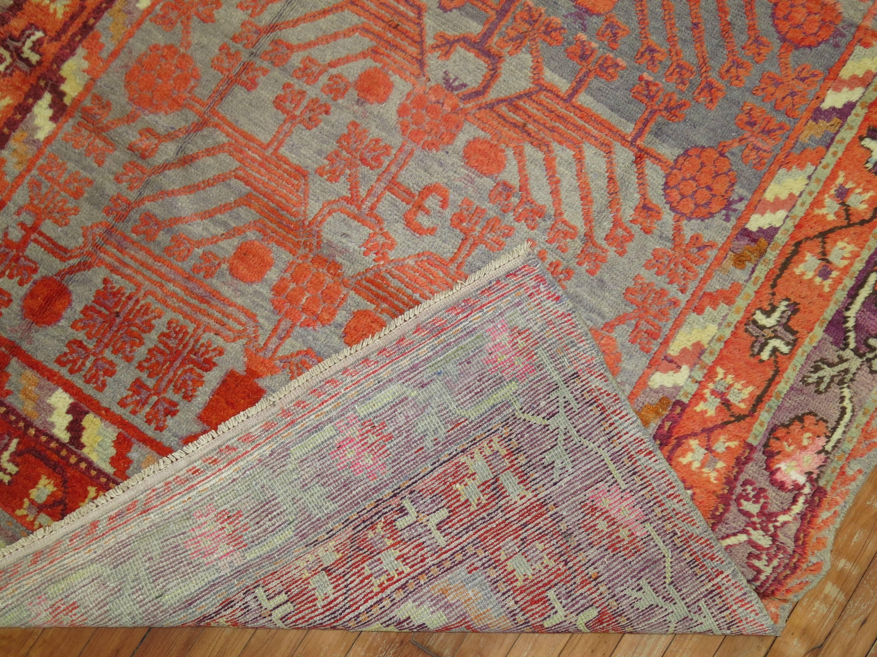 Antiker Granatapfel-Teppich aus Wolle aus dem frühen 20. Jahrhundert aus Khotan (Ostturkestanisch) im Angebot