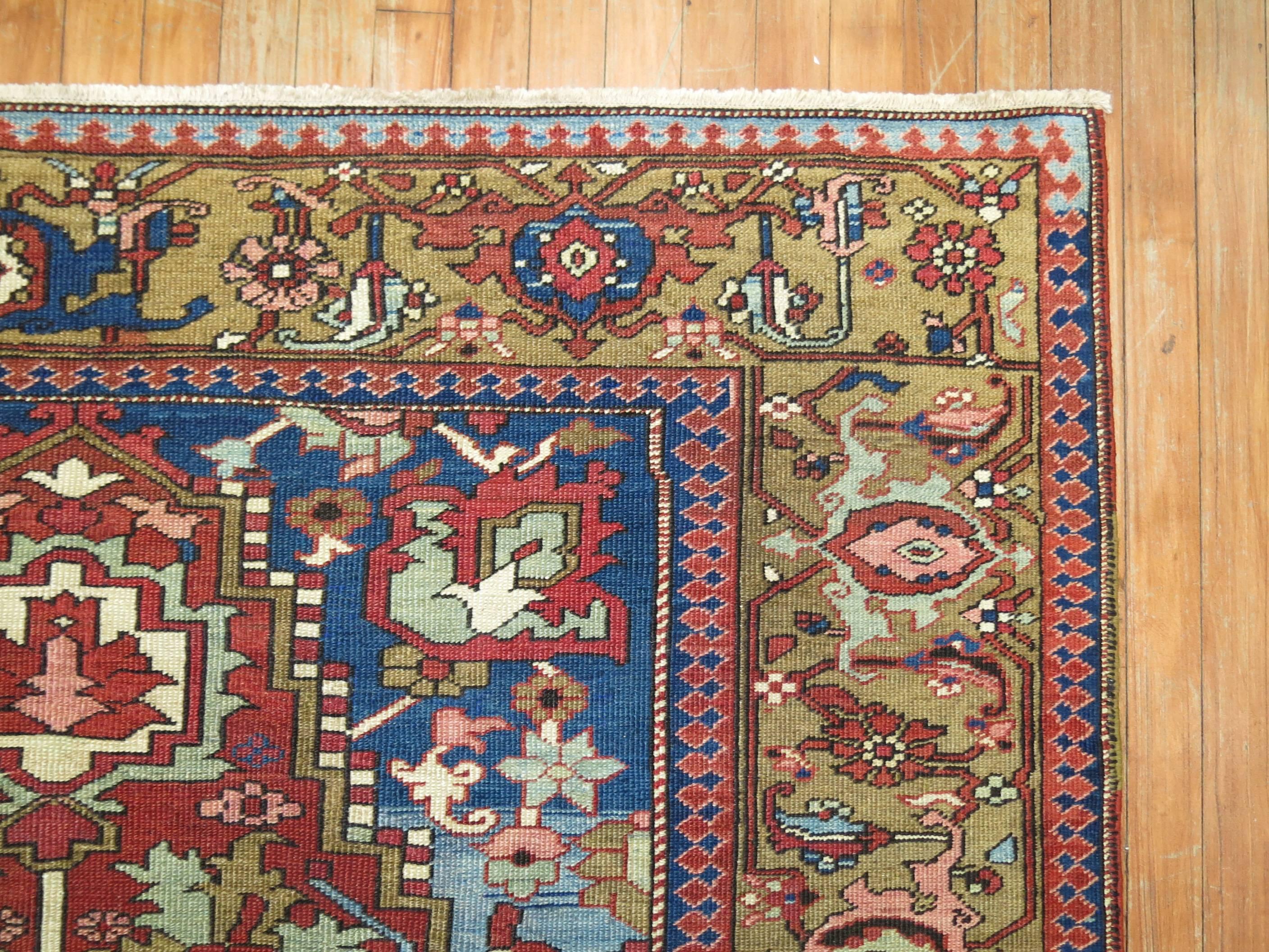 Seltener antiker nordwestlicher persischer Serapi-Teppich aus dem frühen 20. Jahrhundert (Persisch) im Angebot