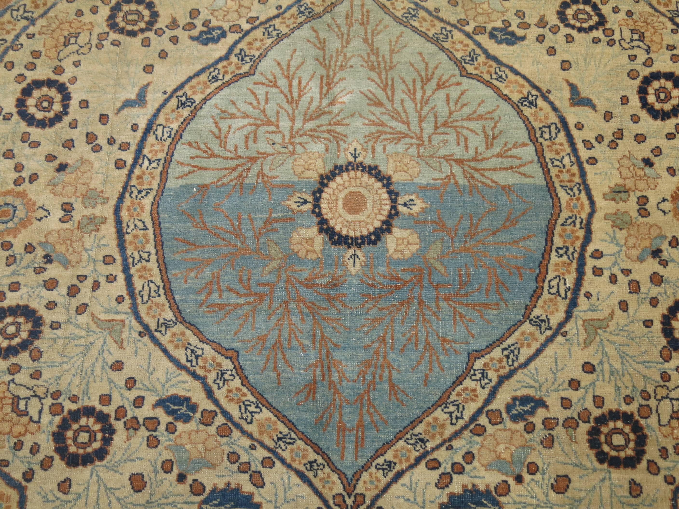 Hand-Woven 19th Century Persian Hadji Jali Li Tabriz Rug For Sale
