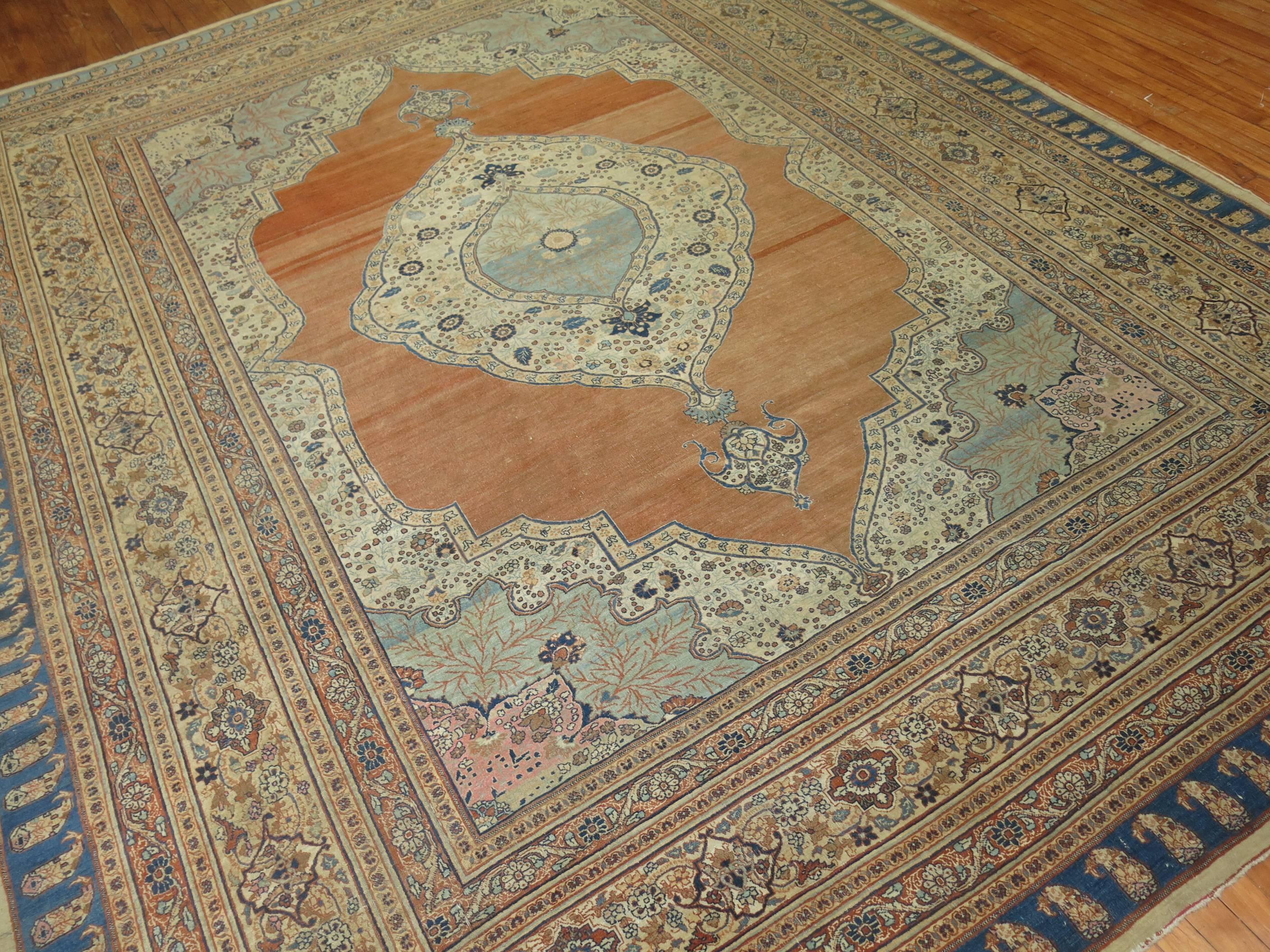 19th Century Persian Hadji Jali Li Tabriz Rug In Good Condition For Sale In New York, NY