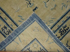 Colección ZabihiTan Color Azul Alfombra Antigua Oriental de Pekín de principios del siglo XX