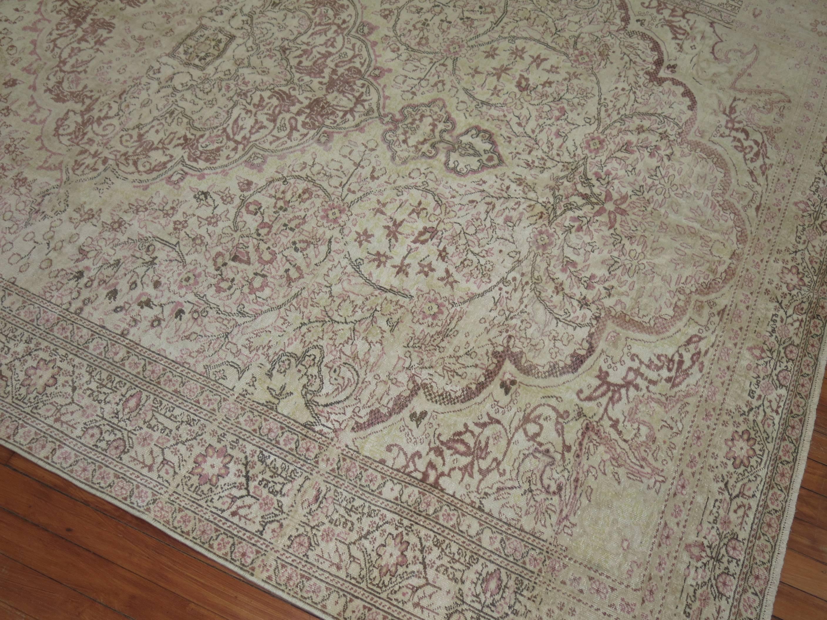 Zabihi Collection Turkish Sivas Rug In Good Condition In New York, NY