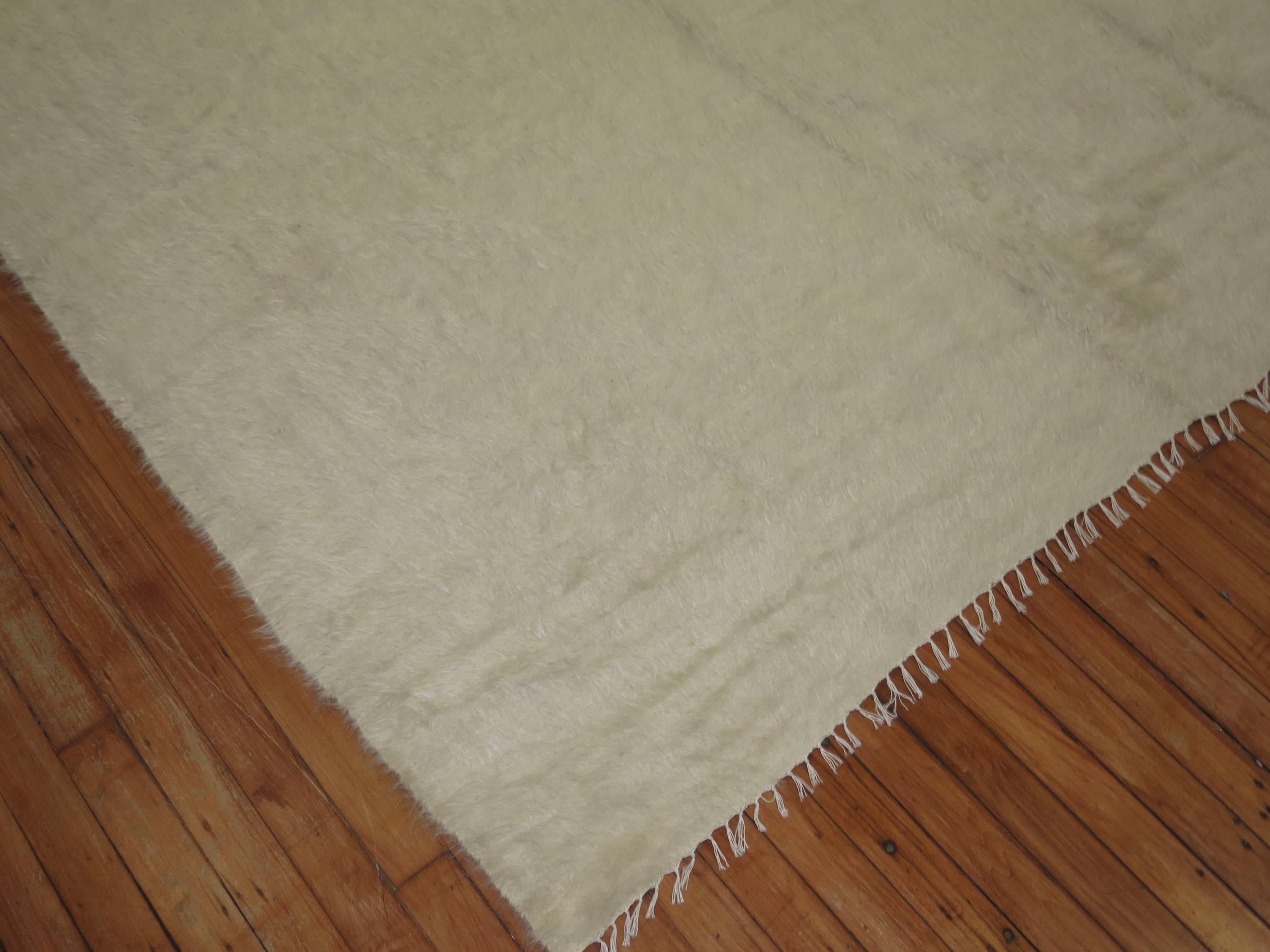 20th Century Ivory Vintage Mohair Rug For Sale