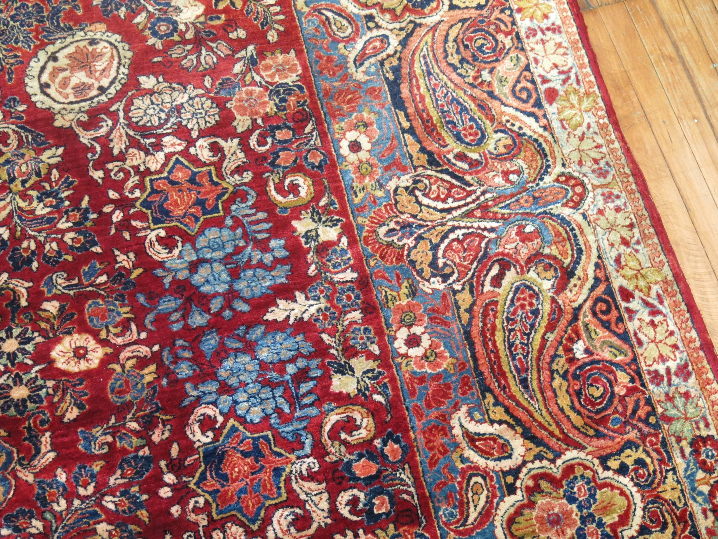 Quadratischer persischer Sarouk-Teppich (William und Mary) im Angebot