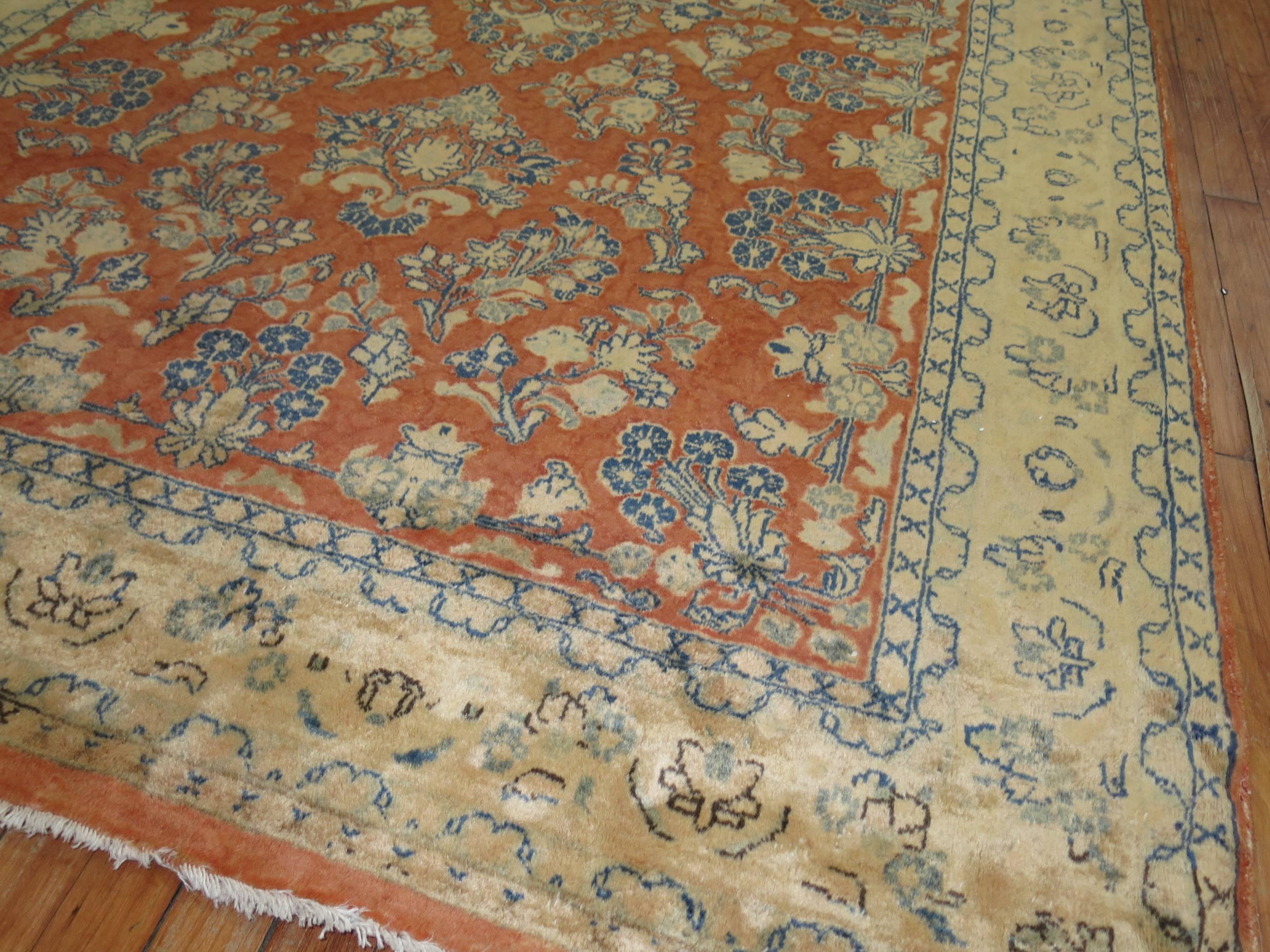 Vintage Persian Sarouk Rug In Good Condition For Sale In New York, NY