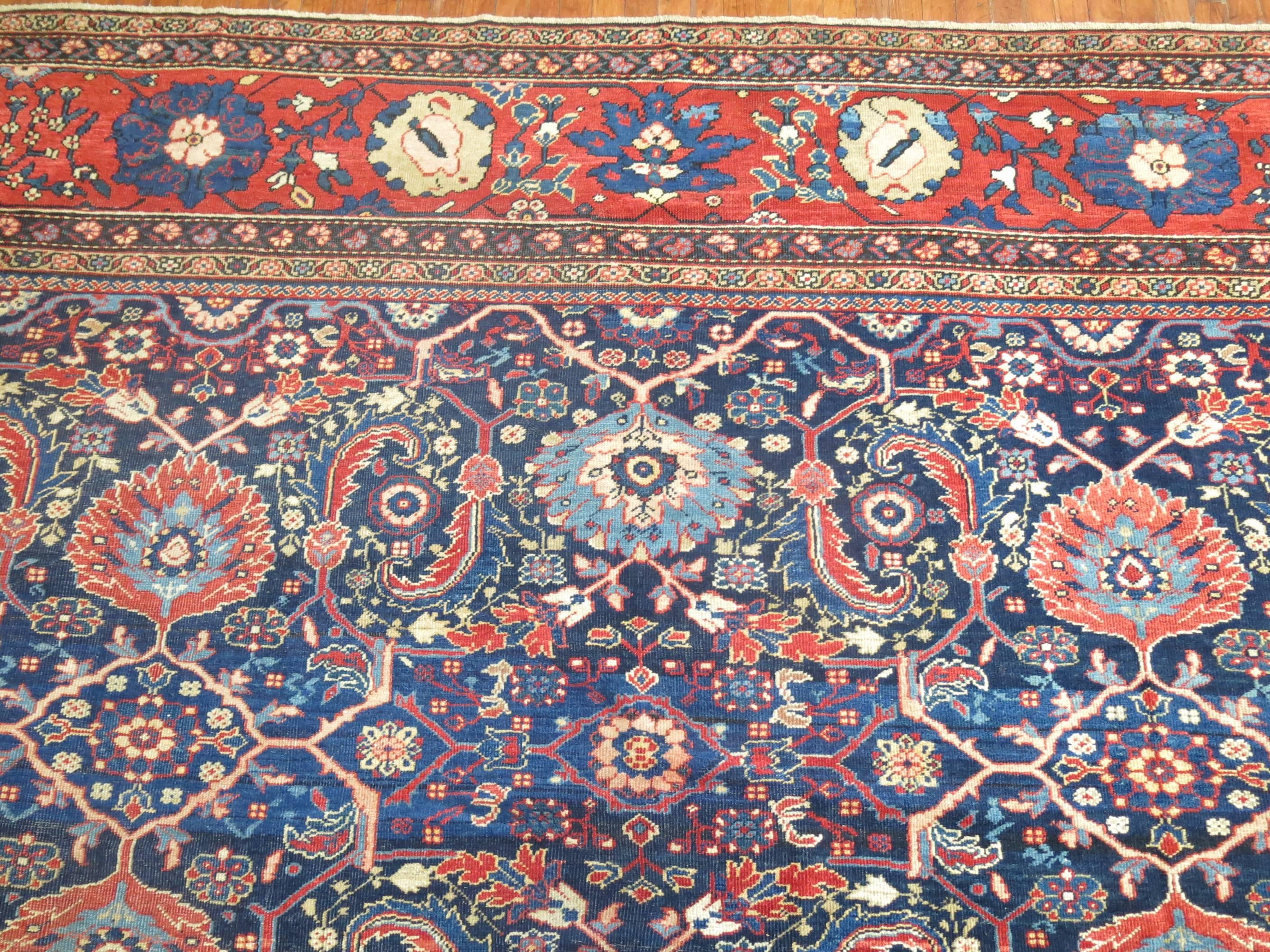 Noué à la main Tapis traditionnel surdimensionné persan ancien en laine de Sultanabad Mahal en vente