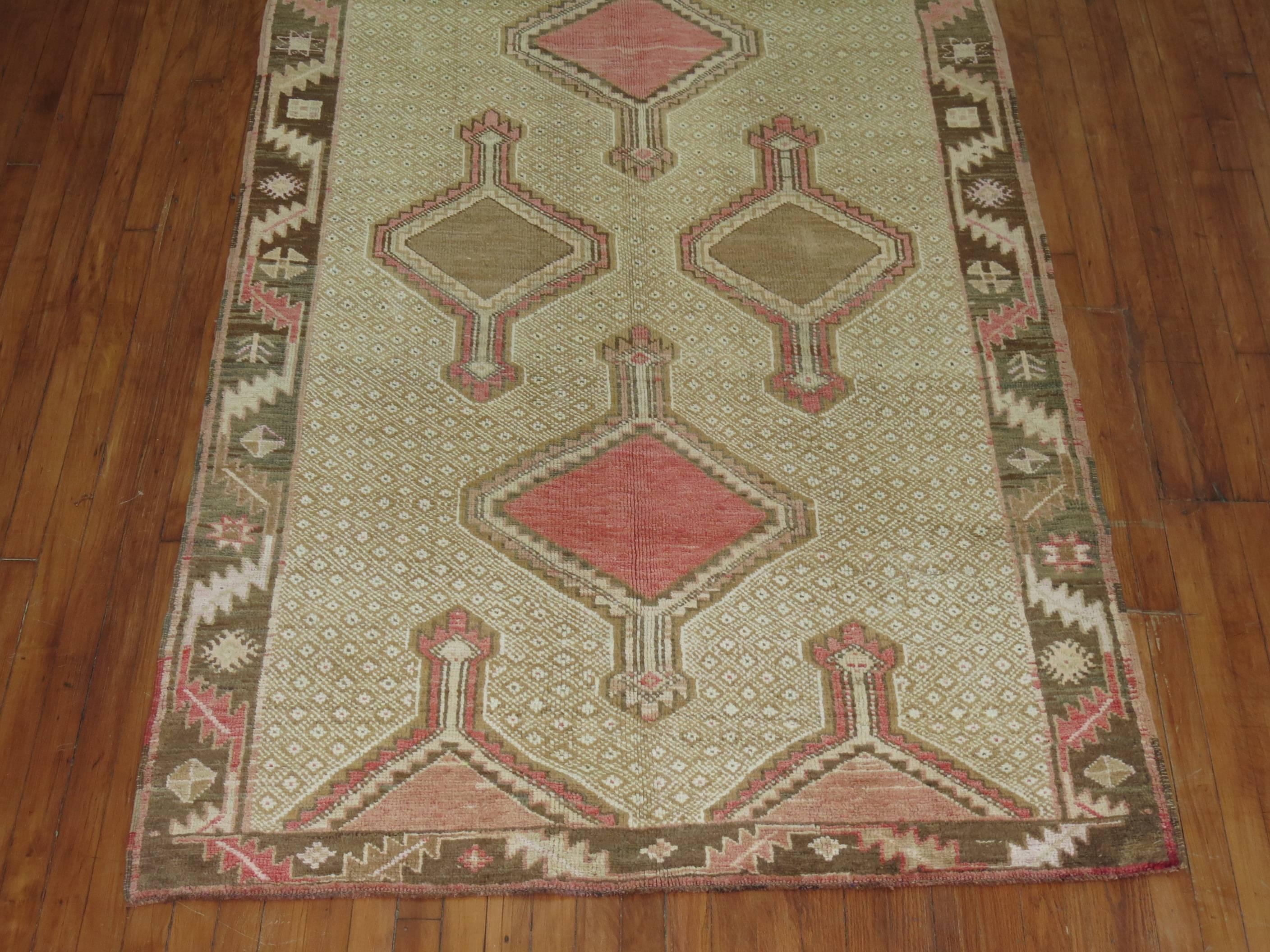 Tribal Vintage Turkish Gallery Pink Accent Rug In Good Condition For Sale In New York, NY