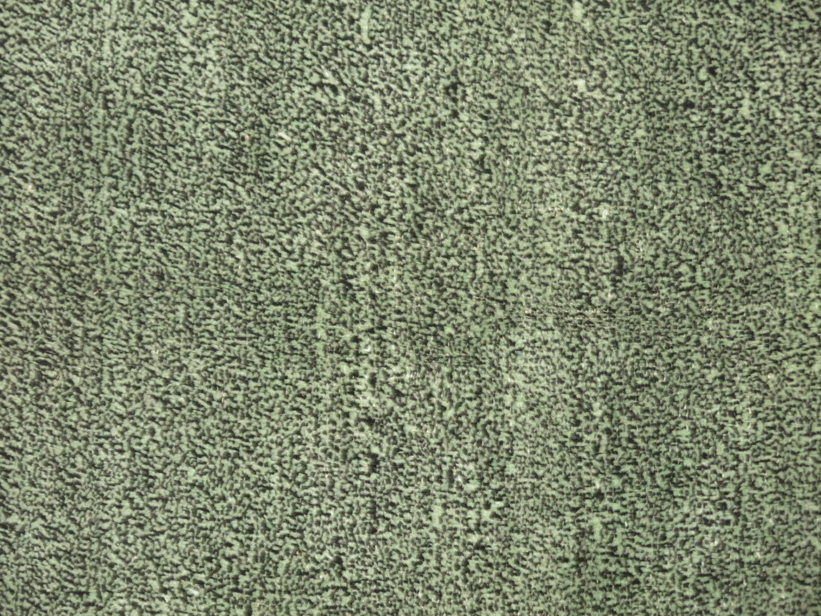 Smaragdgrüner modernistischer, minimalistischer türkischer anatolischer Vintage-Teppich (Minimalistisch) im Angebot