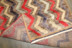 Zabihi Collection Mid-Century Modern Minimalist Turkish Tulu Zig Zag Rug