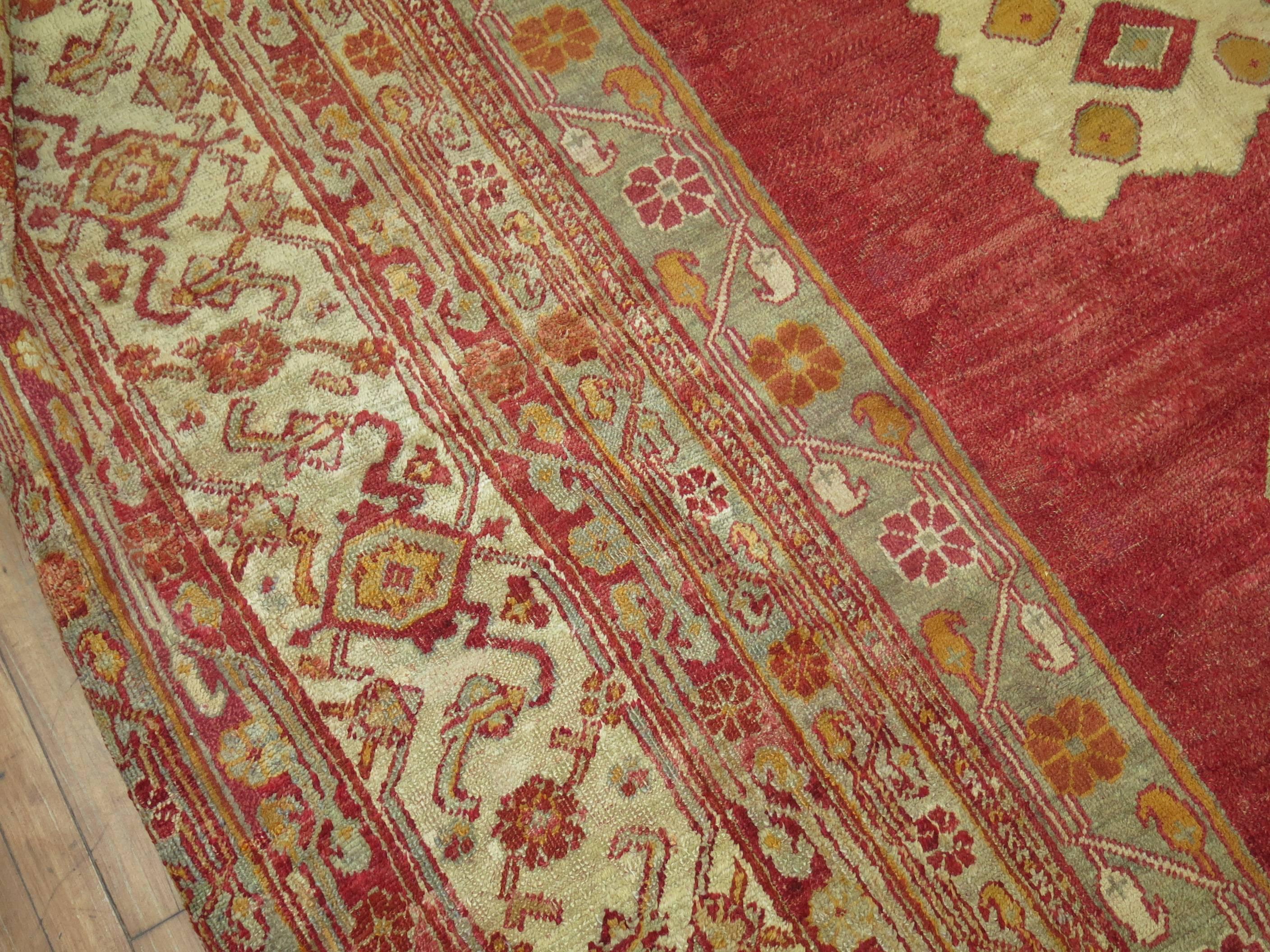 Angora Oushak Teppich in Palace-Größe (Angorawolle) im Angebot