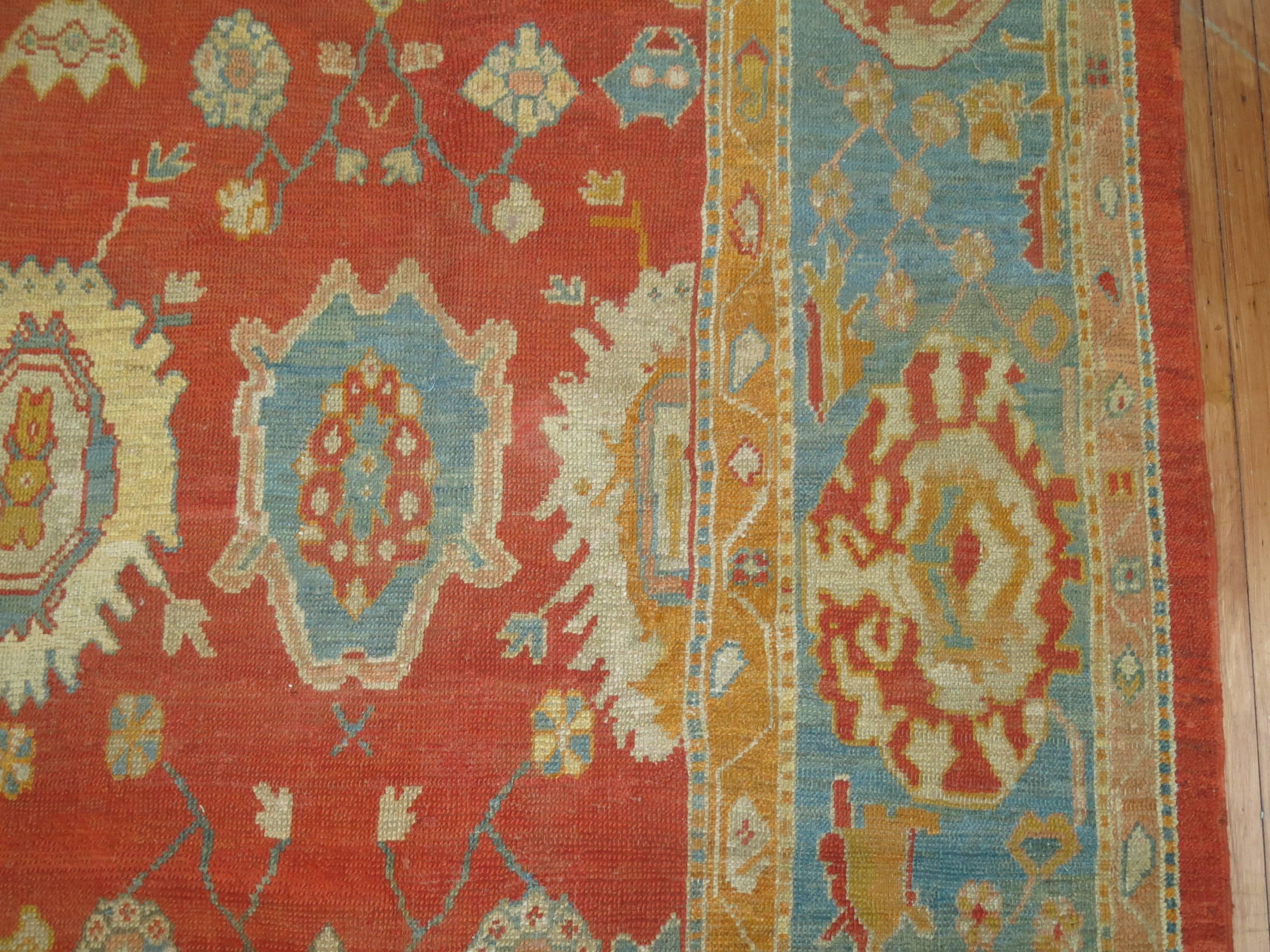 Turco Zabihi Collection Tappeto antico turco Oushak della fine del XIX secolo in vendita